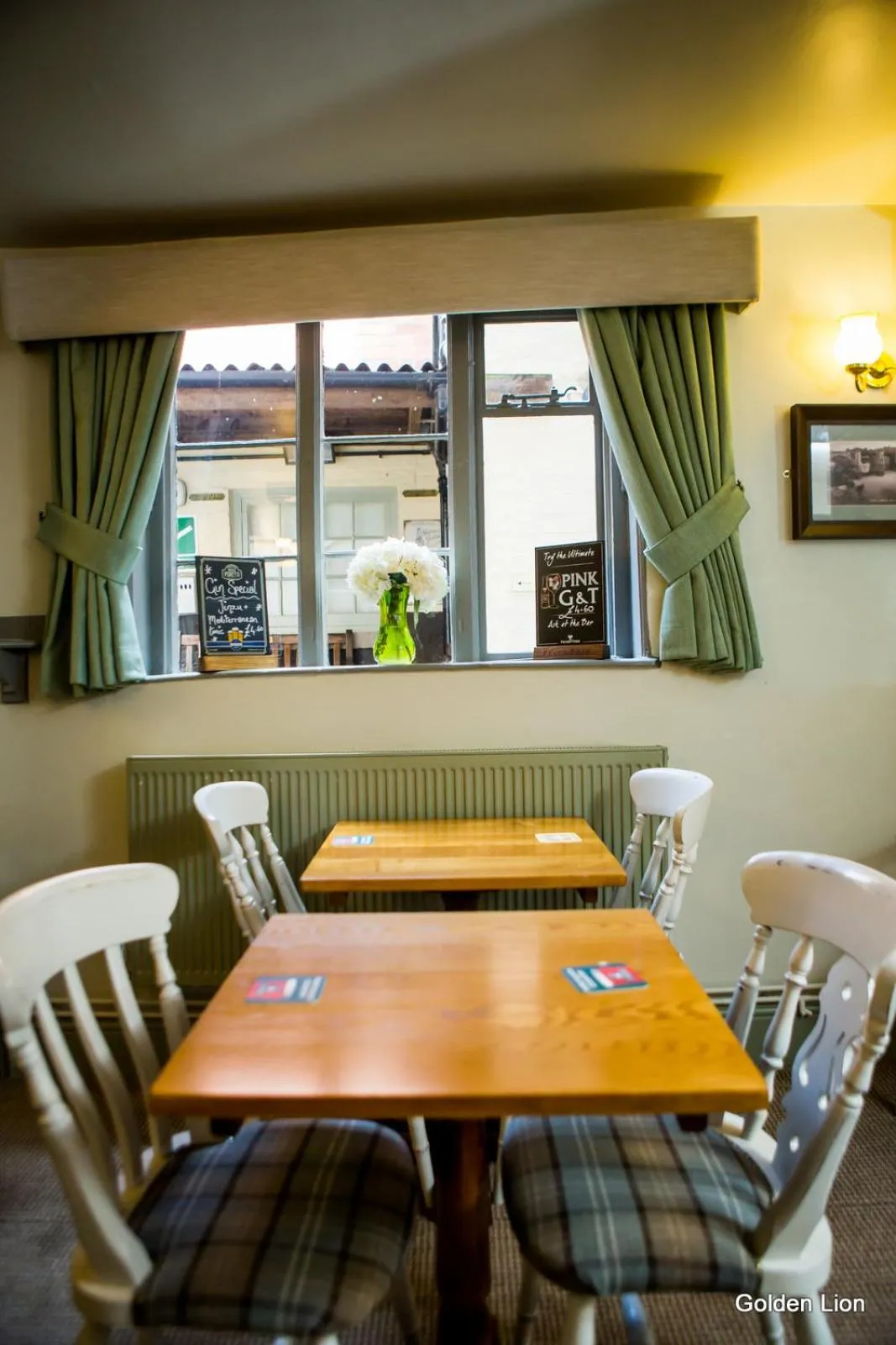 Property building in The Golden Lion Inn