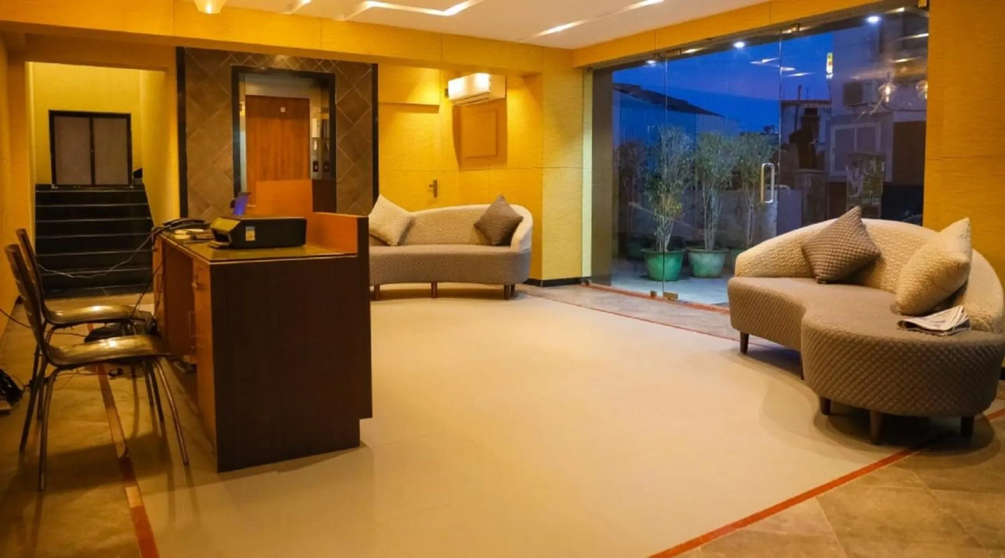 Lobby or reception in First Inn Hotels Chennai
