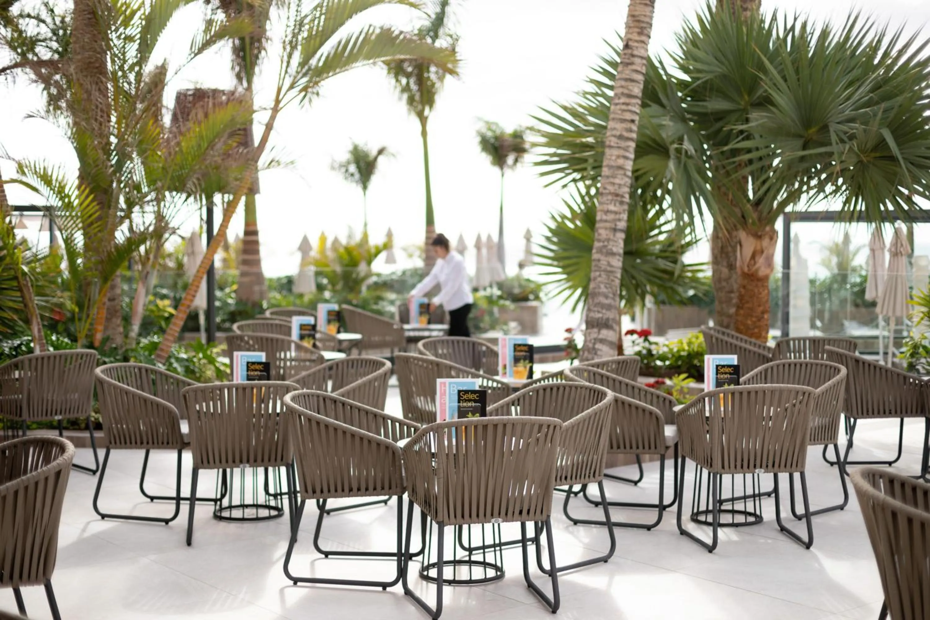 Patio in Hotel Riu Palace Jandia