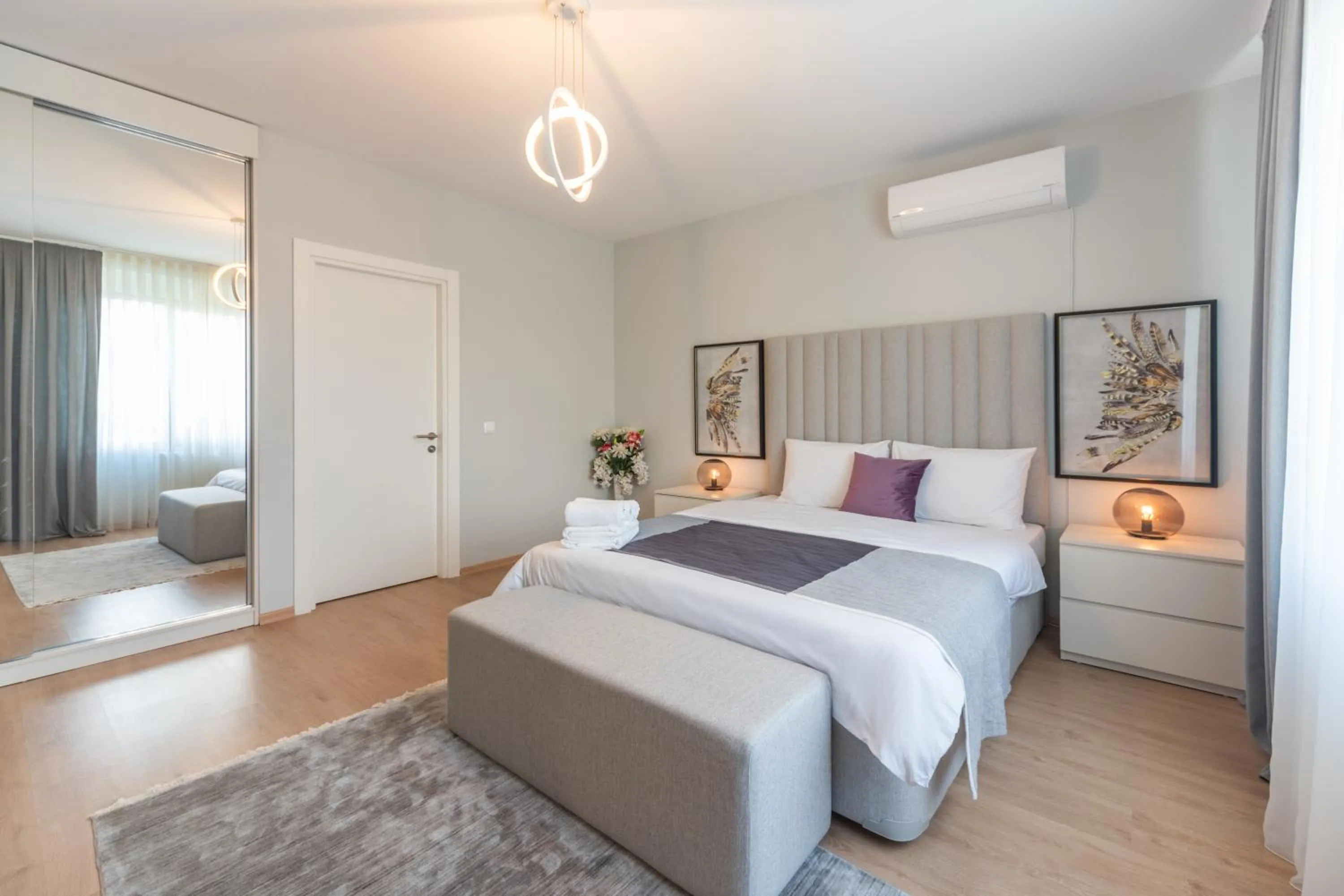 Bedroom in Green Hills Suites