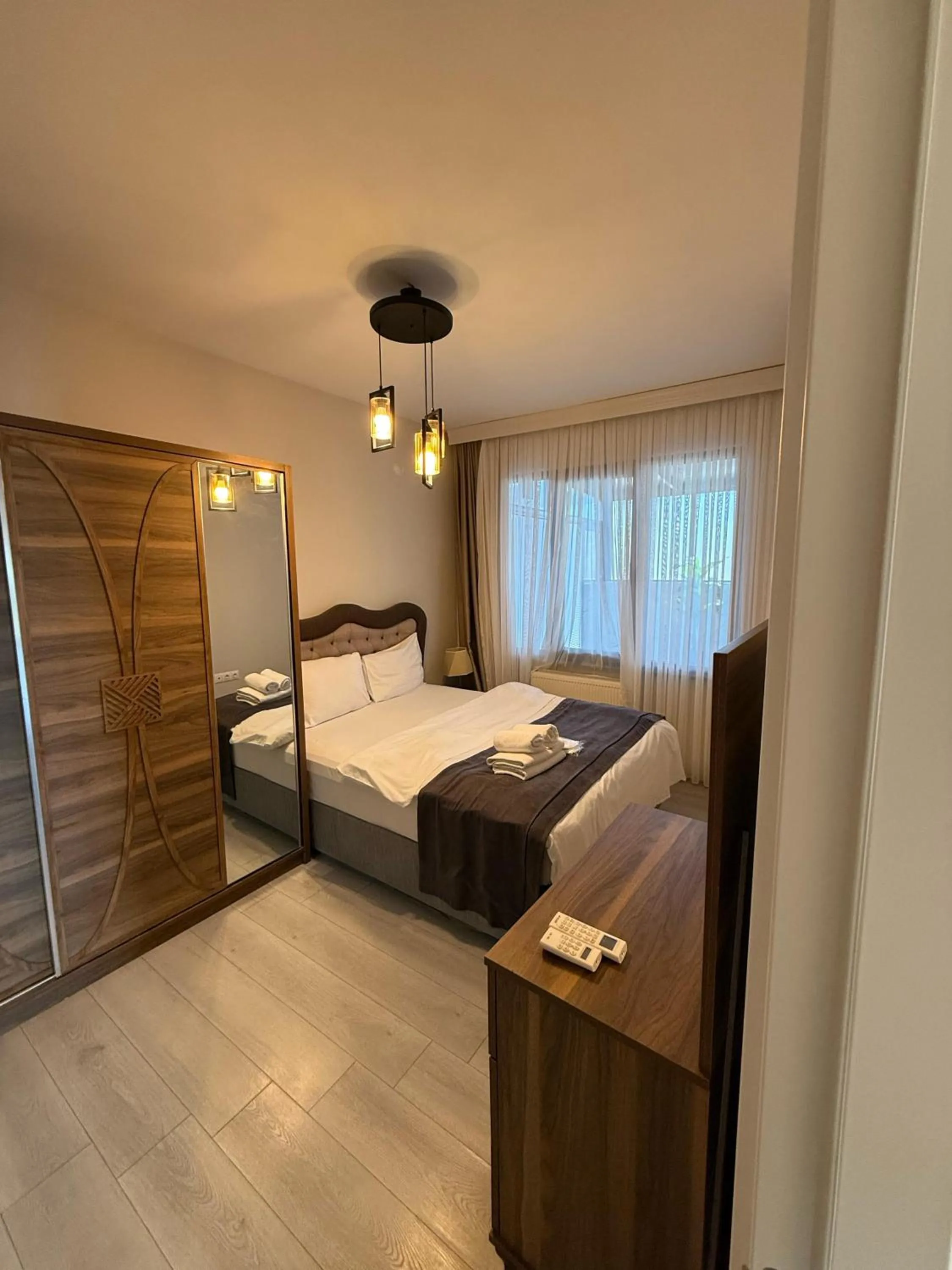 Bedroom in Green Hills Suites