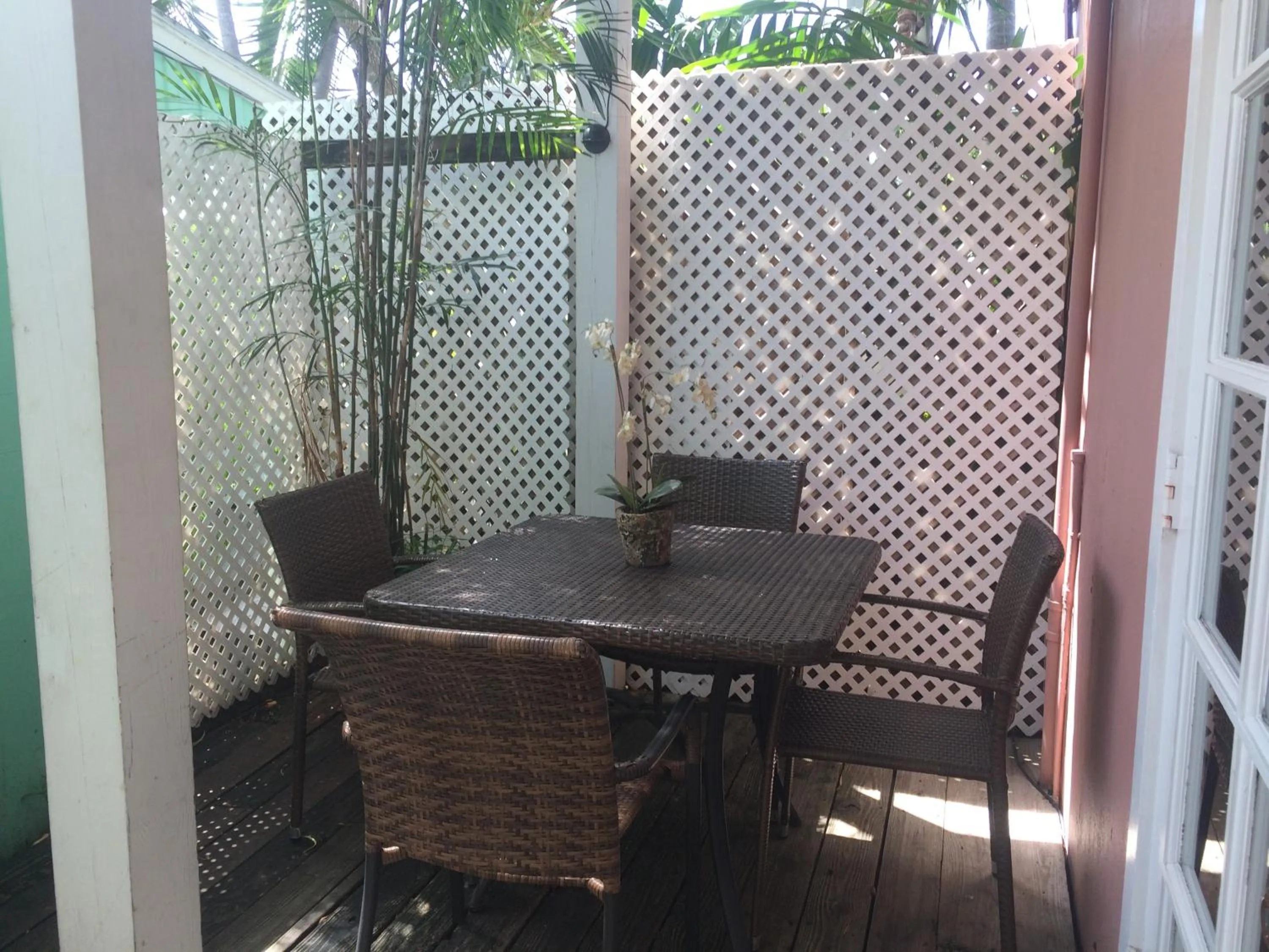 Courtney's Place Historic Cottages & Inns