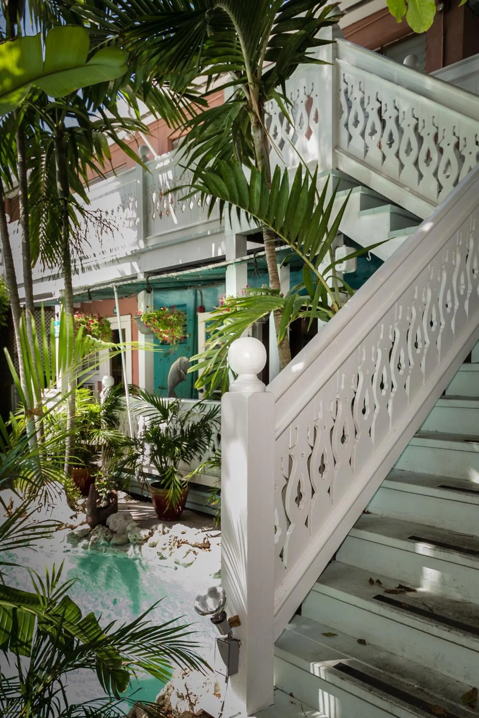 Facade/entrance in Courtney's Place Historic Cottages & Inns
