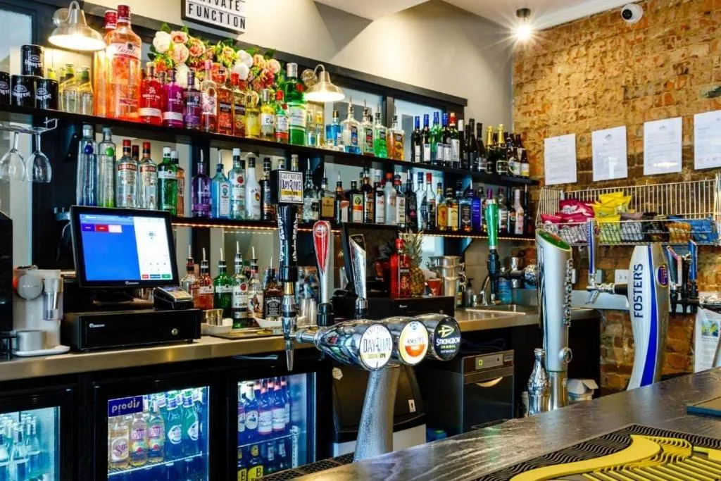 Restaurant/places to eat in OYO Ruby Pub & Hotel