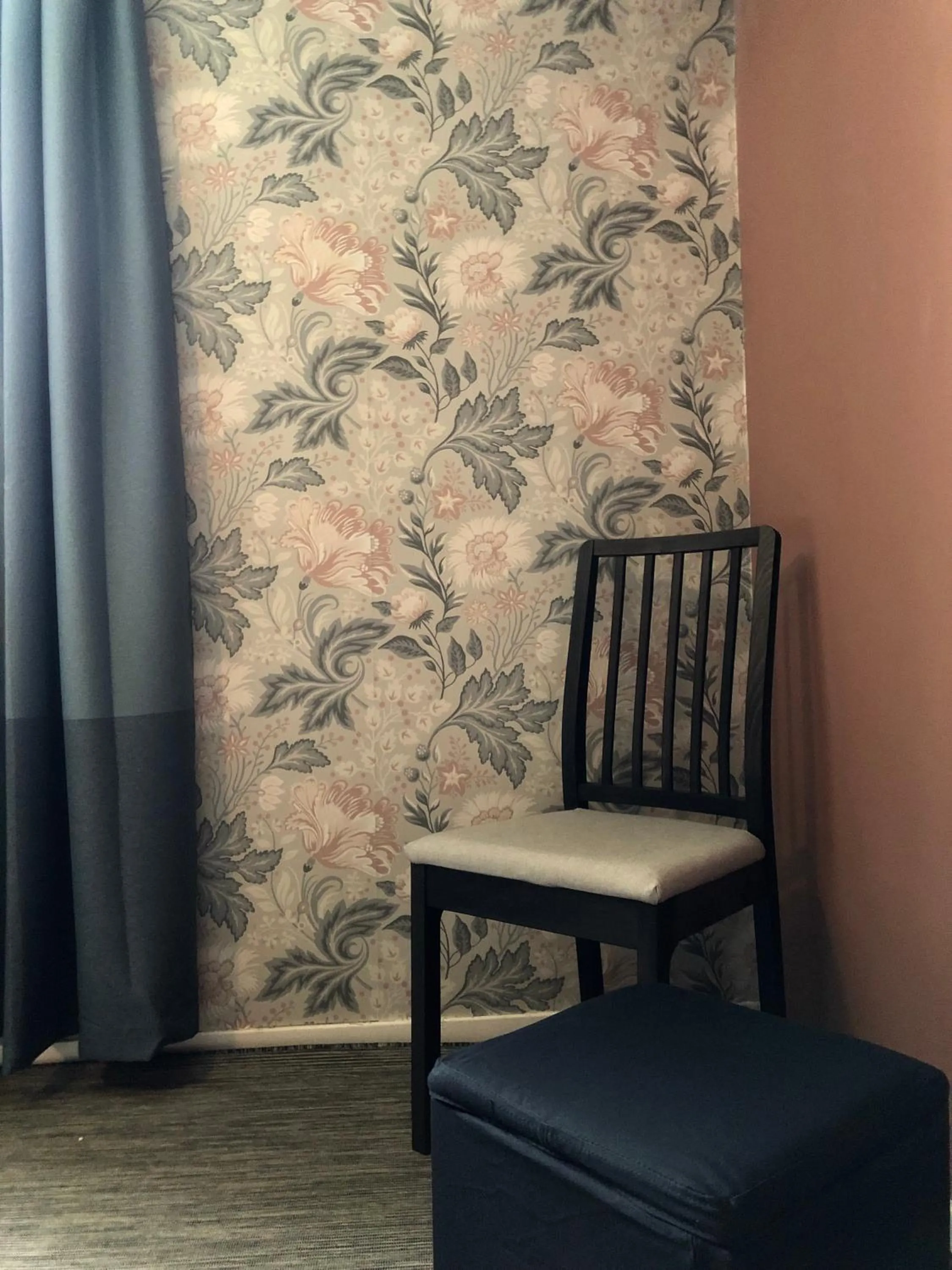 Triple Room with Shared Bathroom in Sjugare Gård Bed & Breakfast