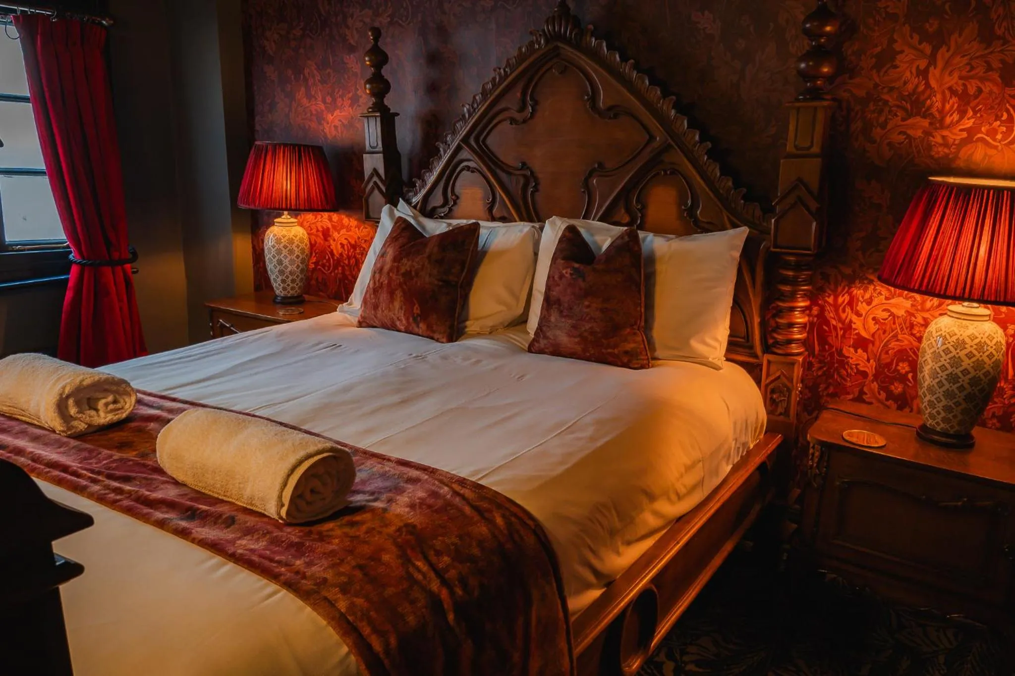 Bed in Golden Fleece York