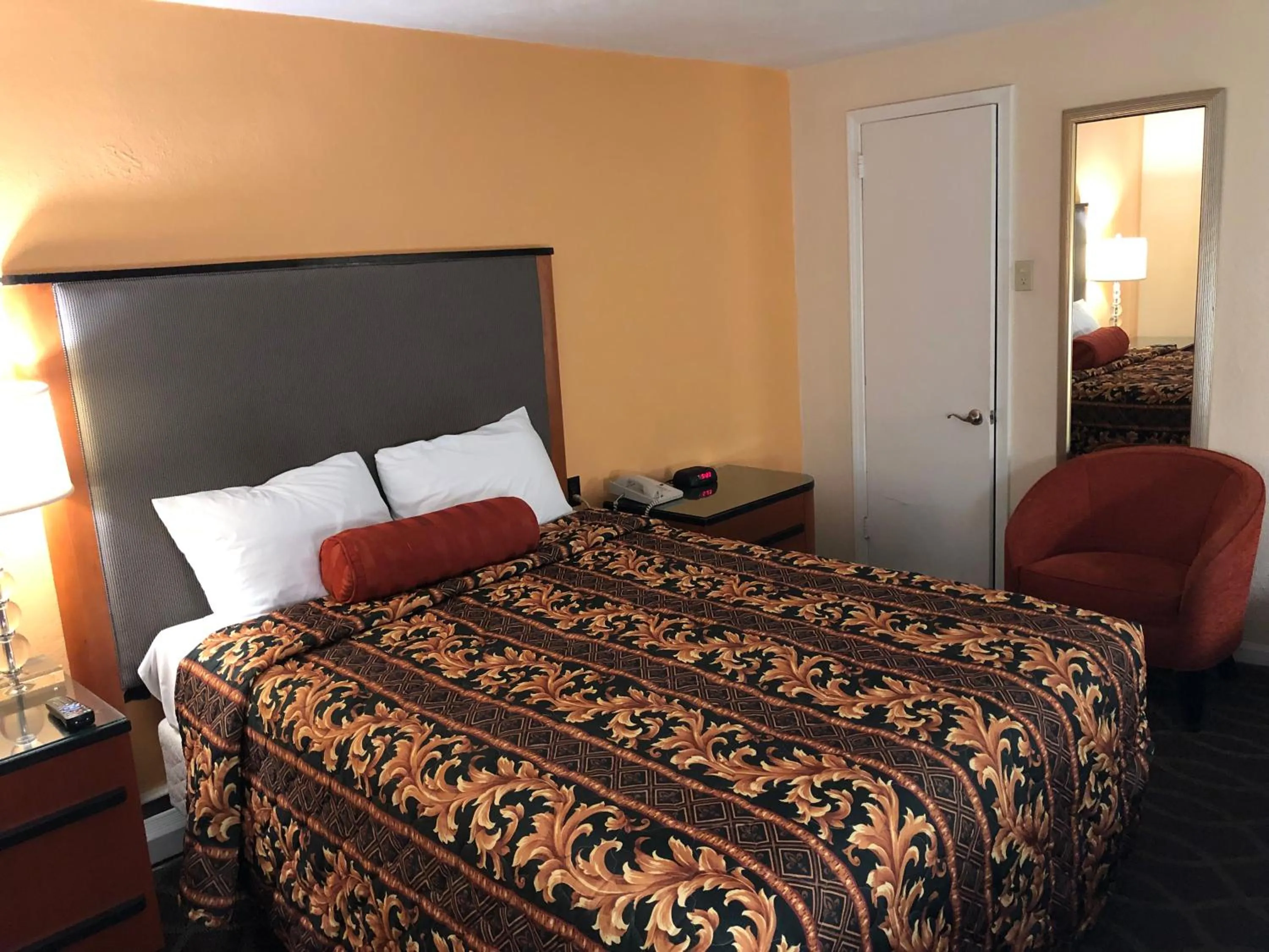 Bed in Sentinel Motel