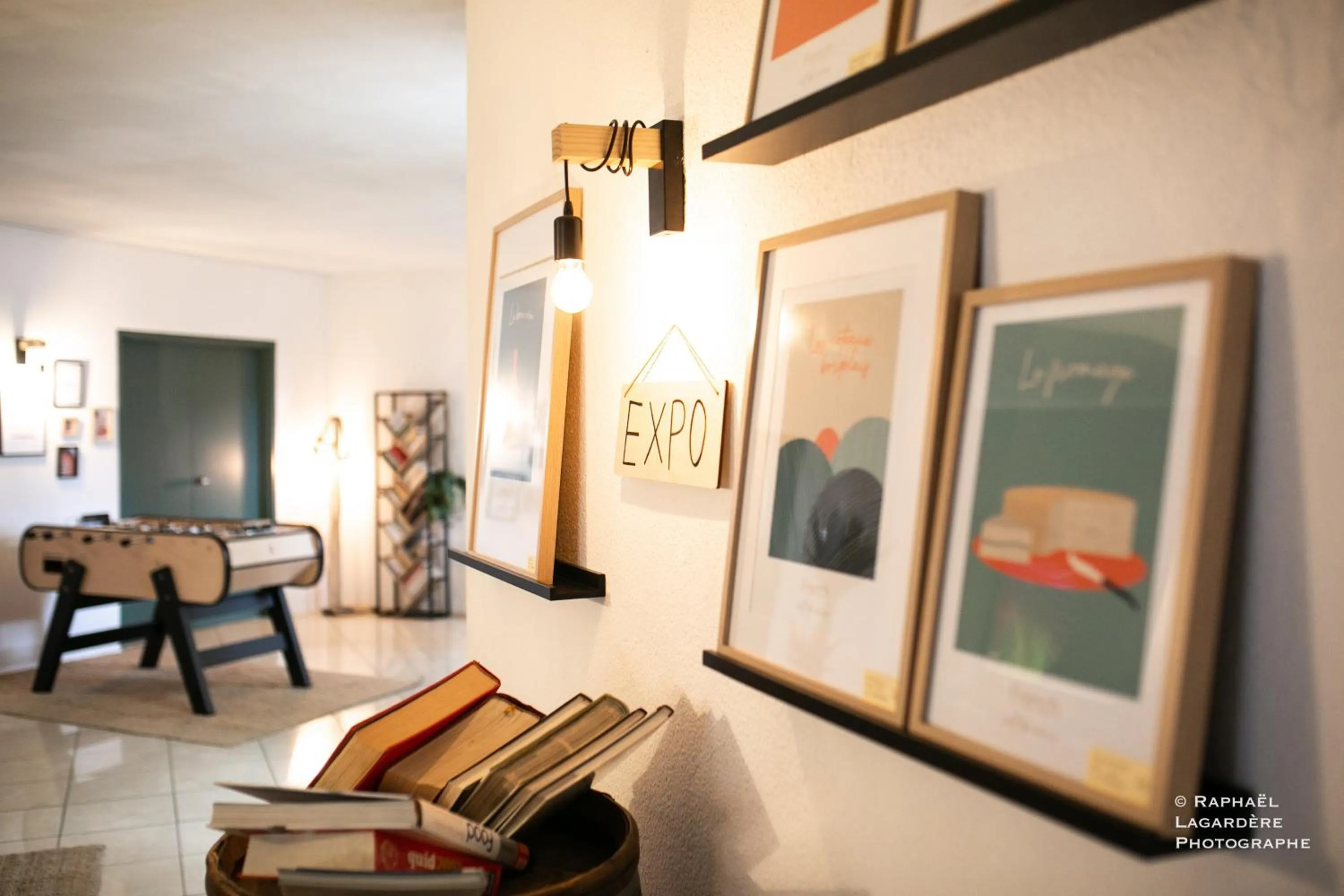 Game Room in The Originals City Hôtel Bordeaux Porte du Bassin