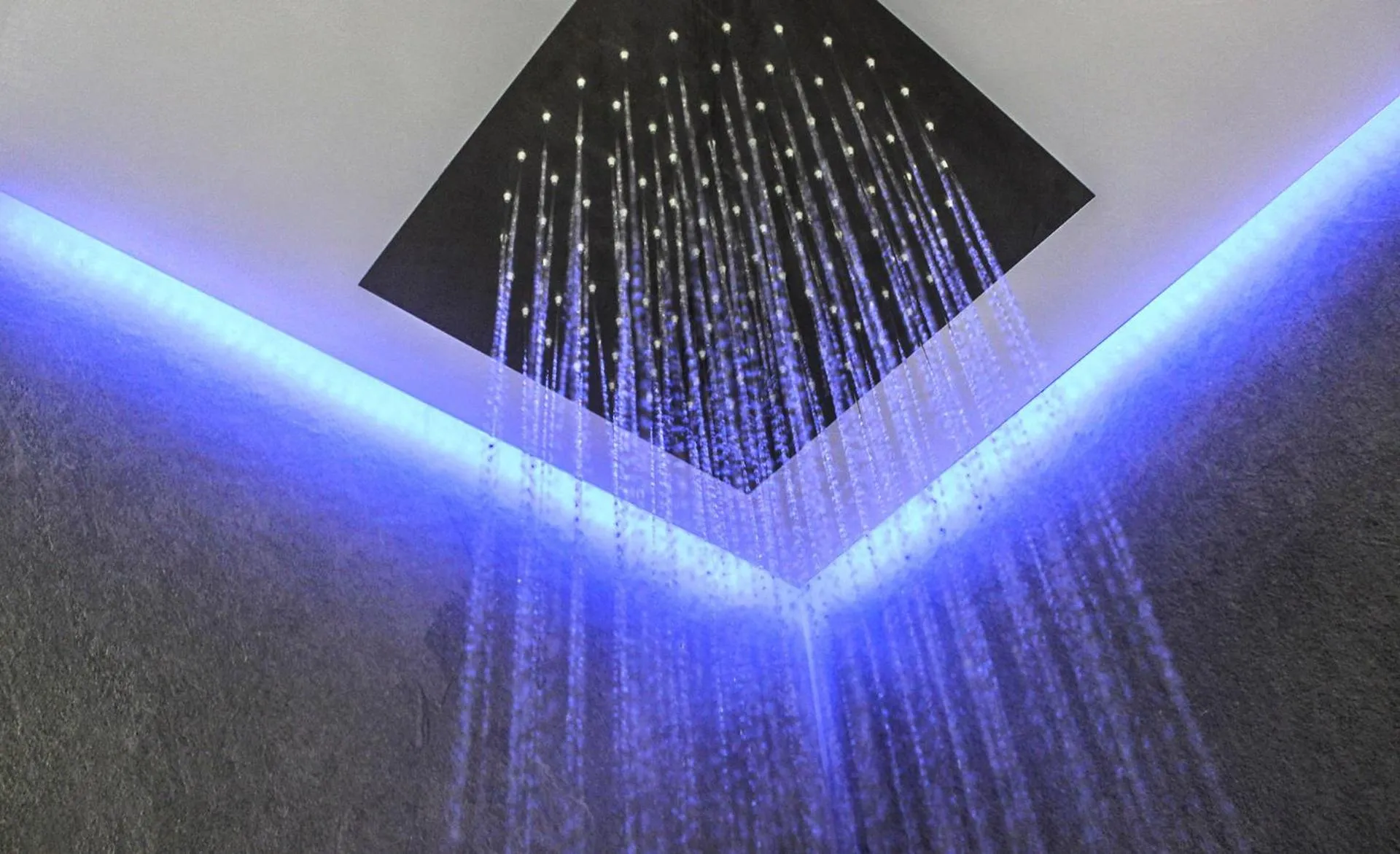 Shower in Galliera Residence B&B