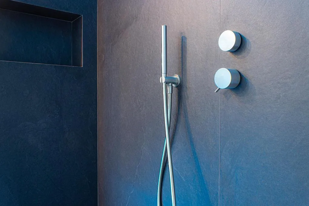 Shower in Galliera Residence B&B