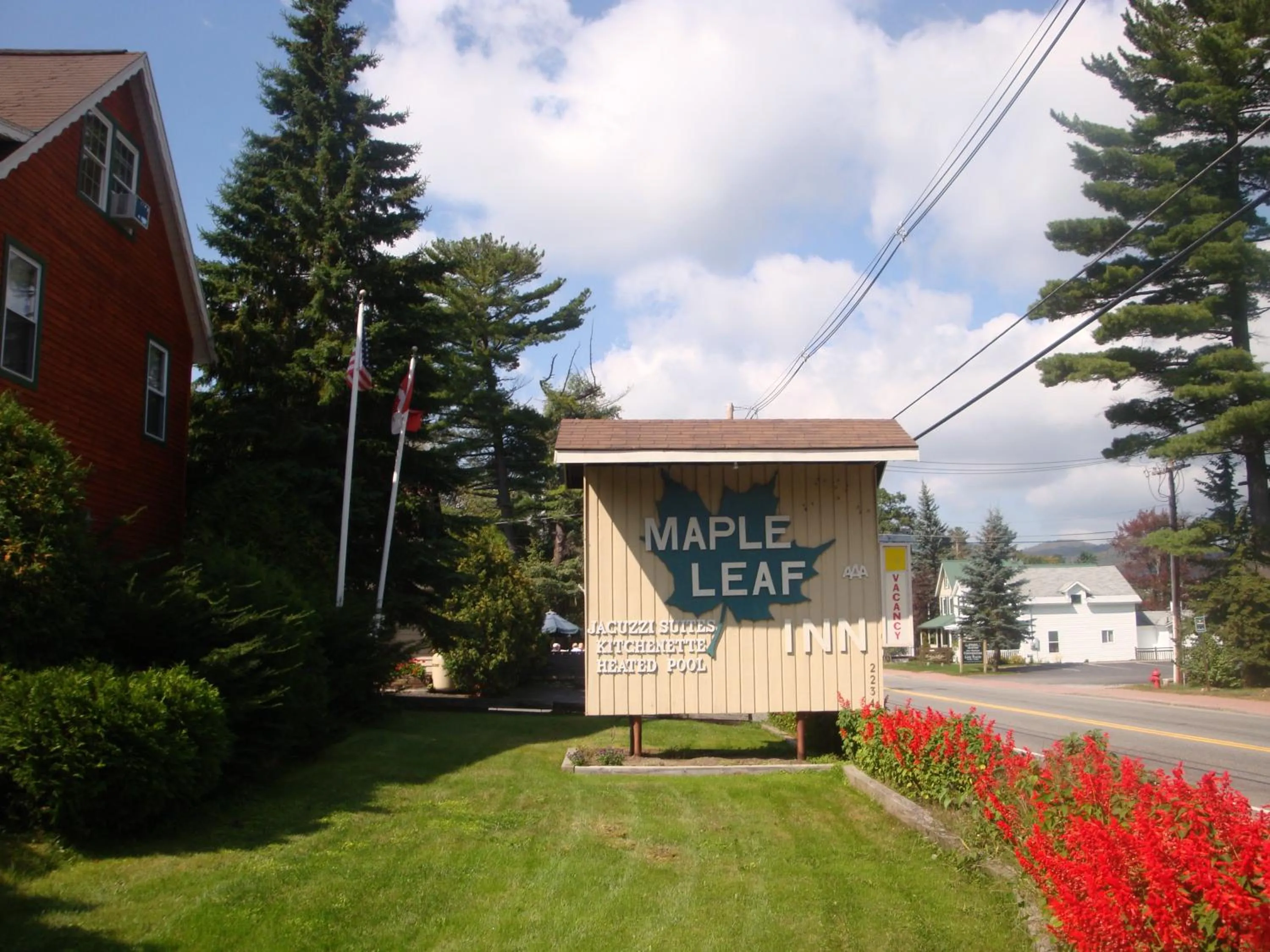 Facade/entrance in Maple Leaf Inn Lake Placid