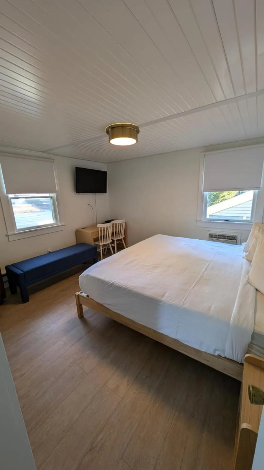 Bed in Maple Leaf Inn Lake Placid