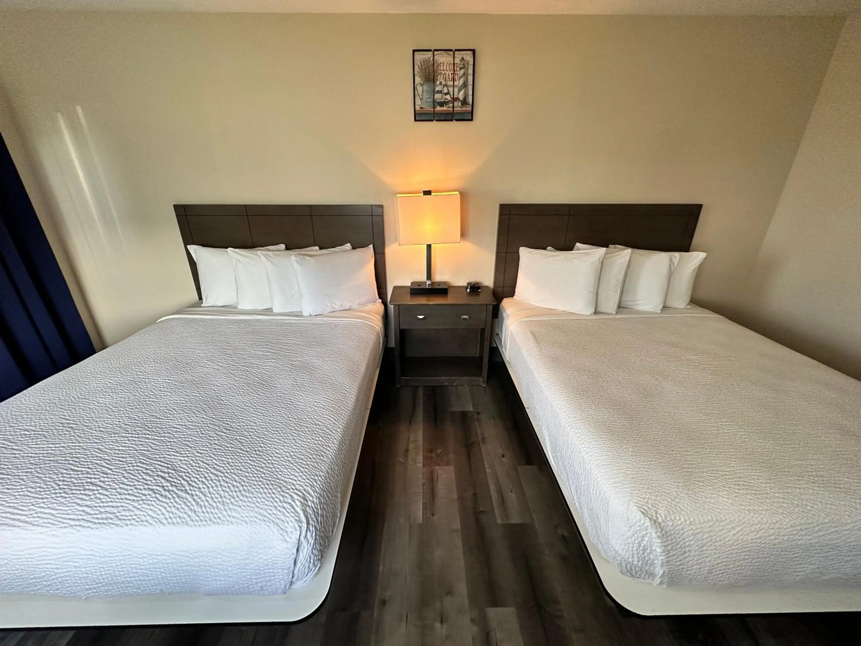 Bedroom, Bed in Inn at the Shore