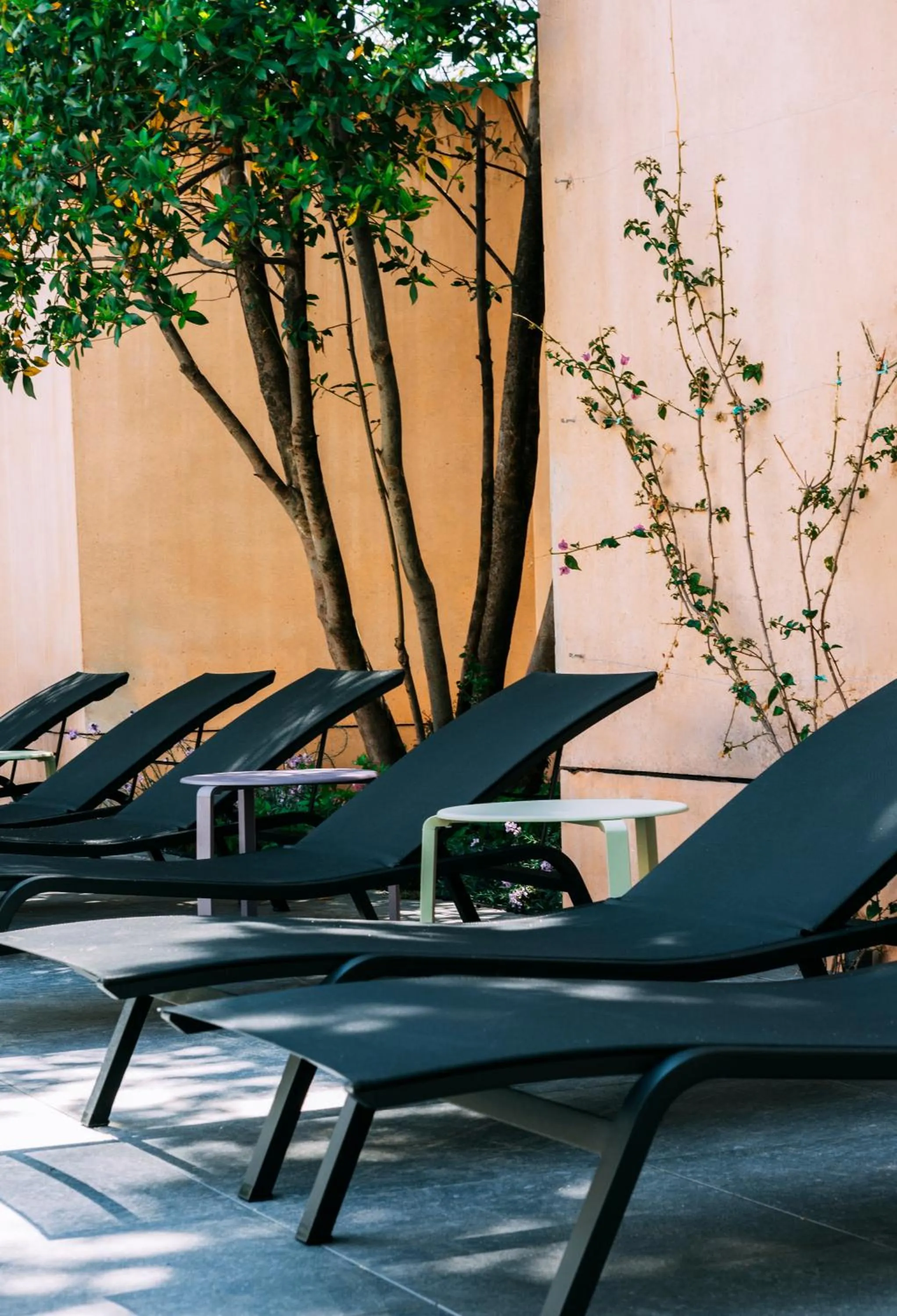 Swimming pool in Escale Oceania Aix-en-Provence