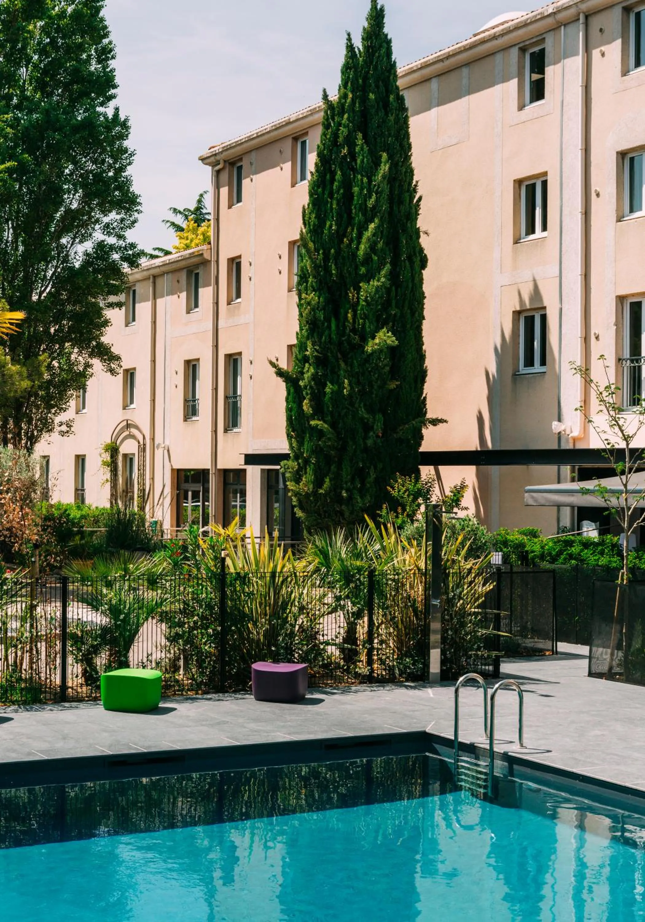 Property building in Escale Oceania Aix-en-Provence