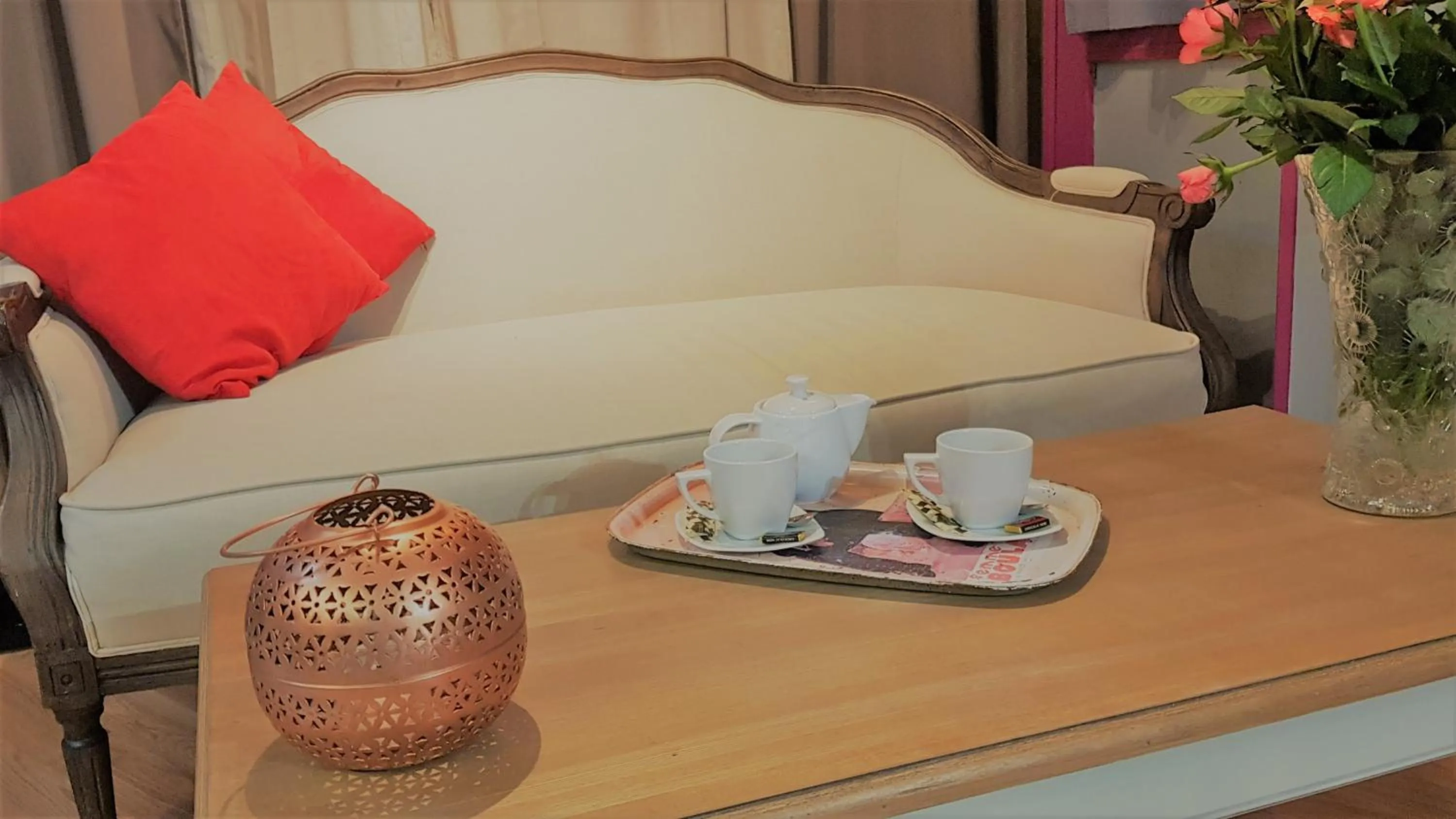 Decorative detail in Le Beaugency