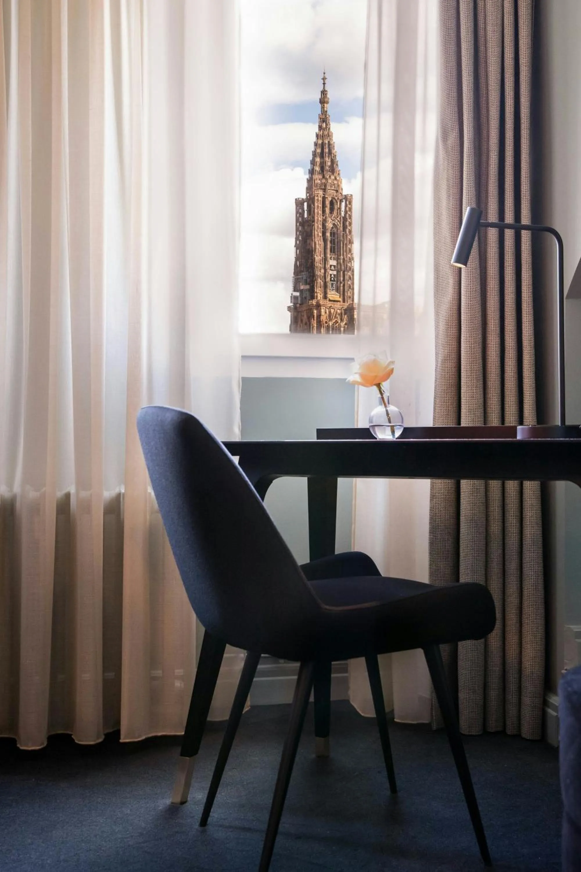 Photo of the whole room in Maison Rouge Strasbourg Hotel & Spa, Autograph Collection