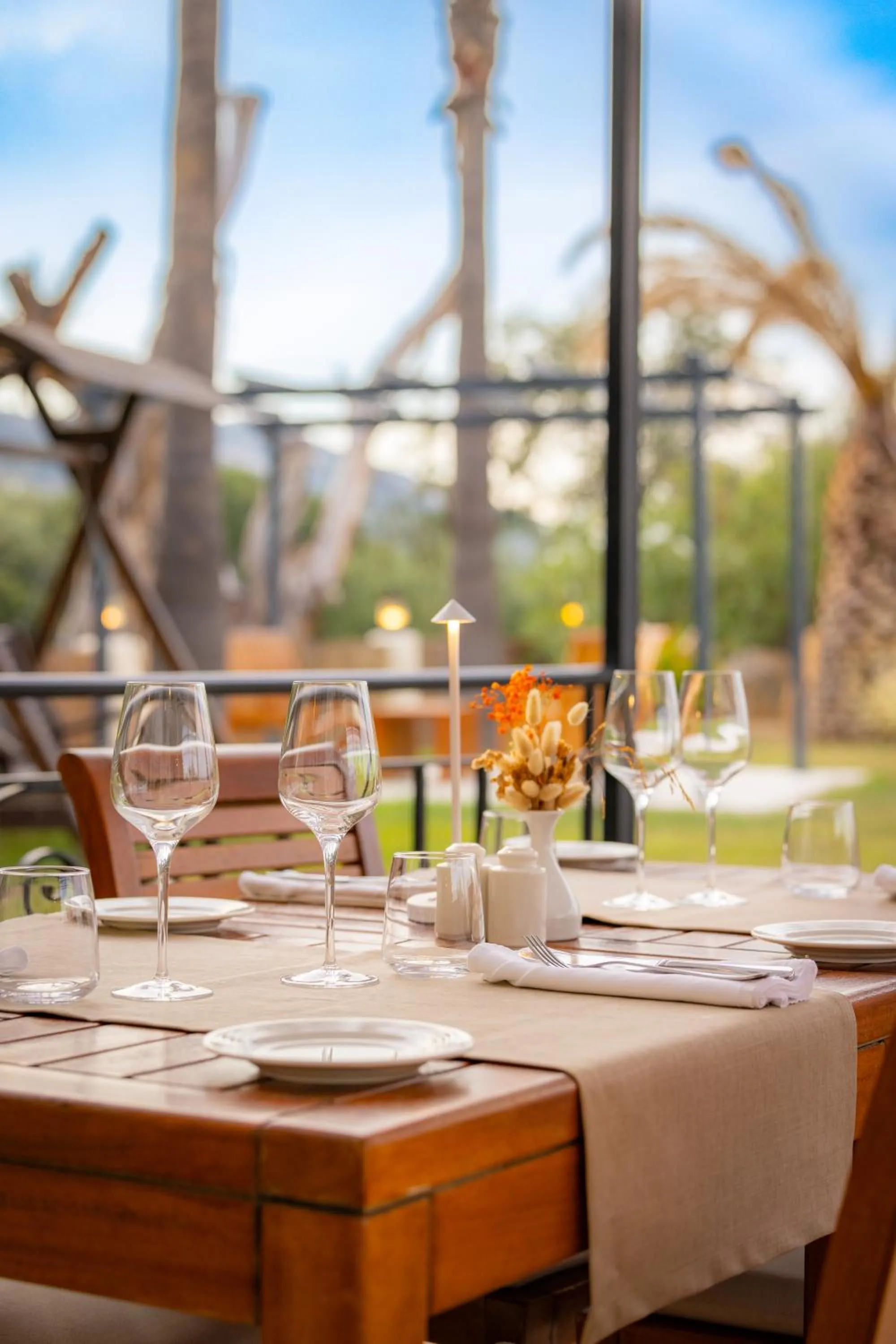 Restaurant/places to eat in Hotel Corsica & Spa Serena