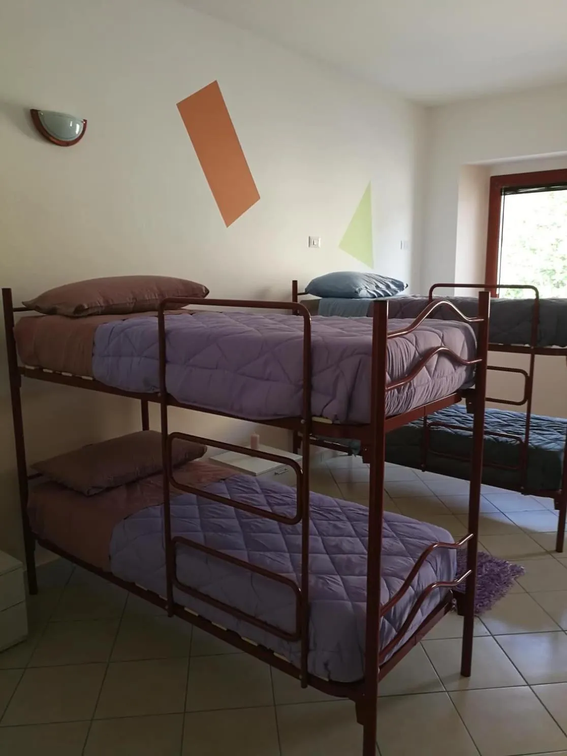 bunk bed, Bed in OSTELLO DI SAN GERMANO