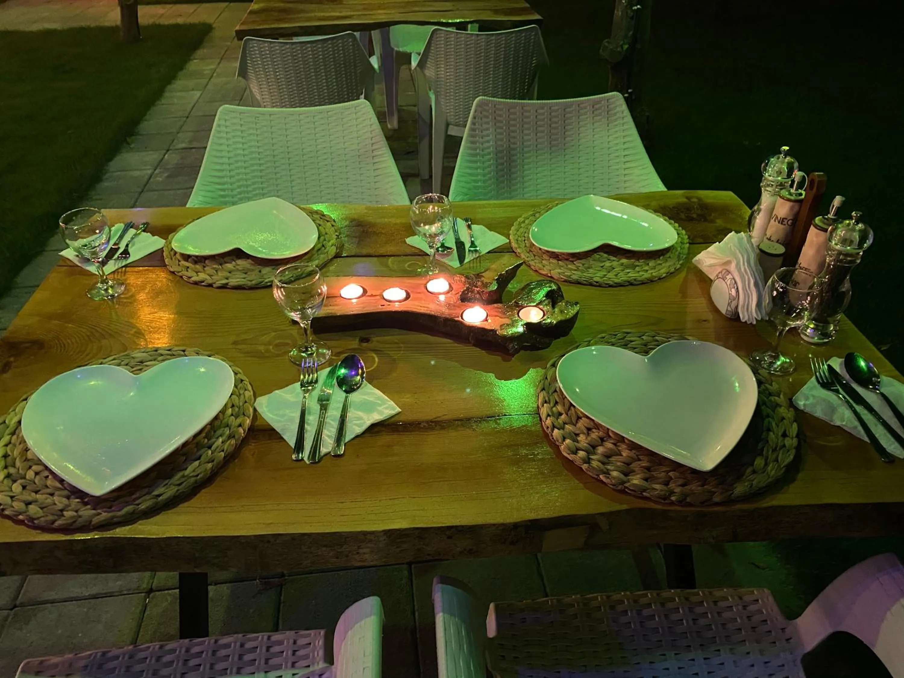 Restaurant/places to eat in Aroma Butik Hotel