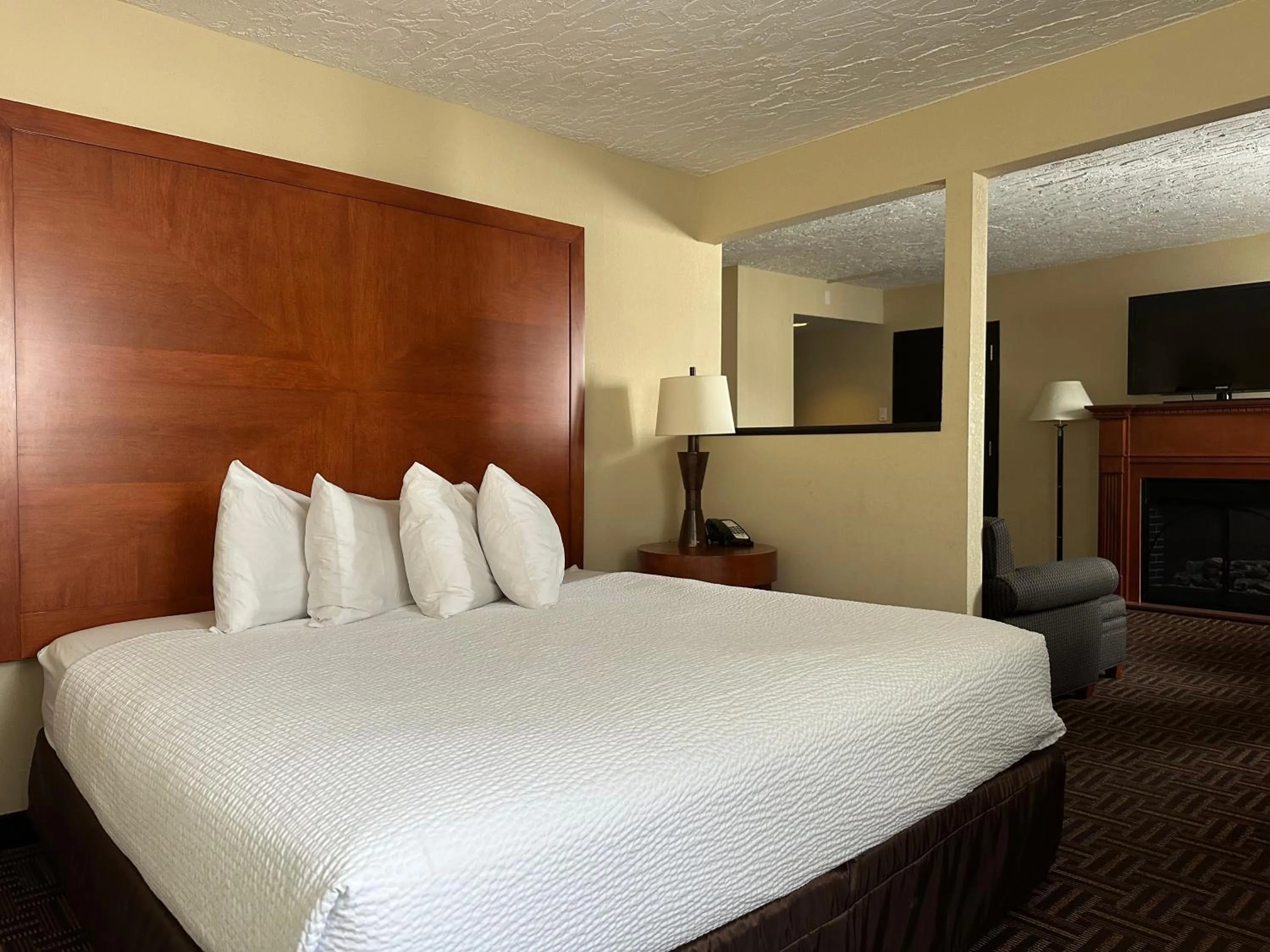 Bed in Wyndham Garden Medicine Hat Conference Center