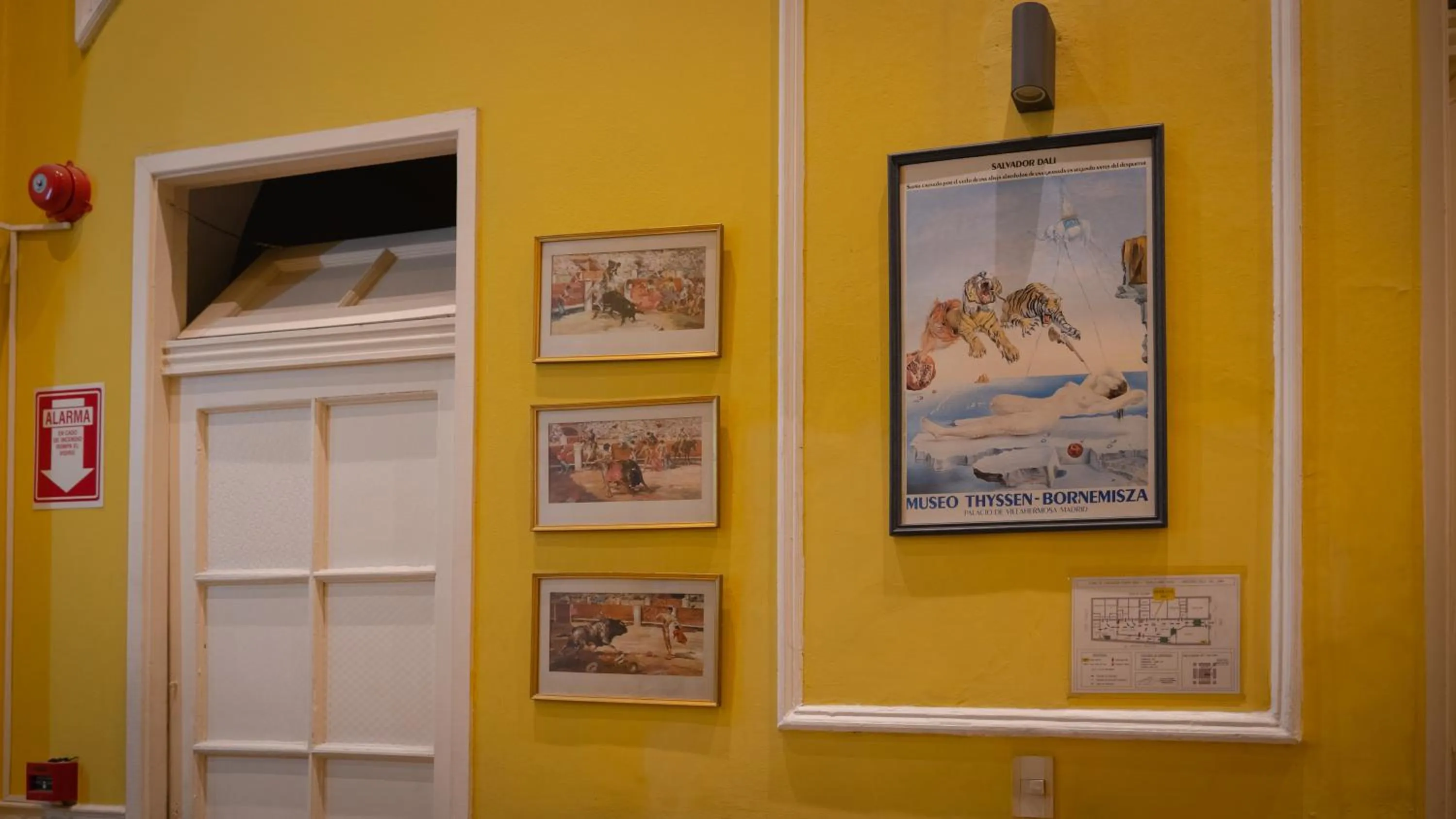 Lobby or reception in Sevilla Home Hotel