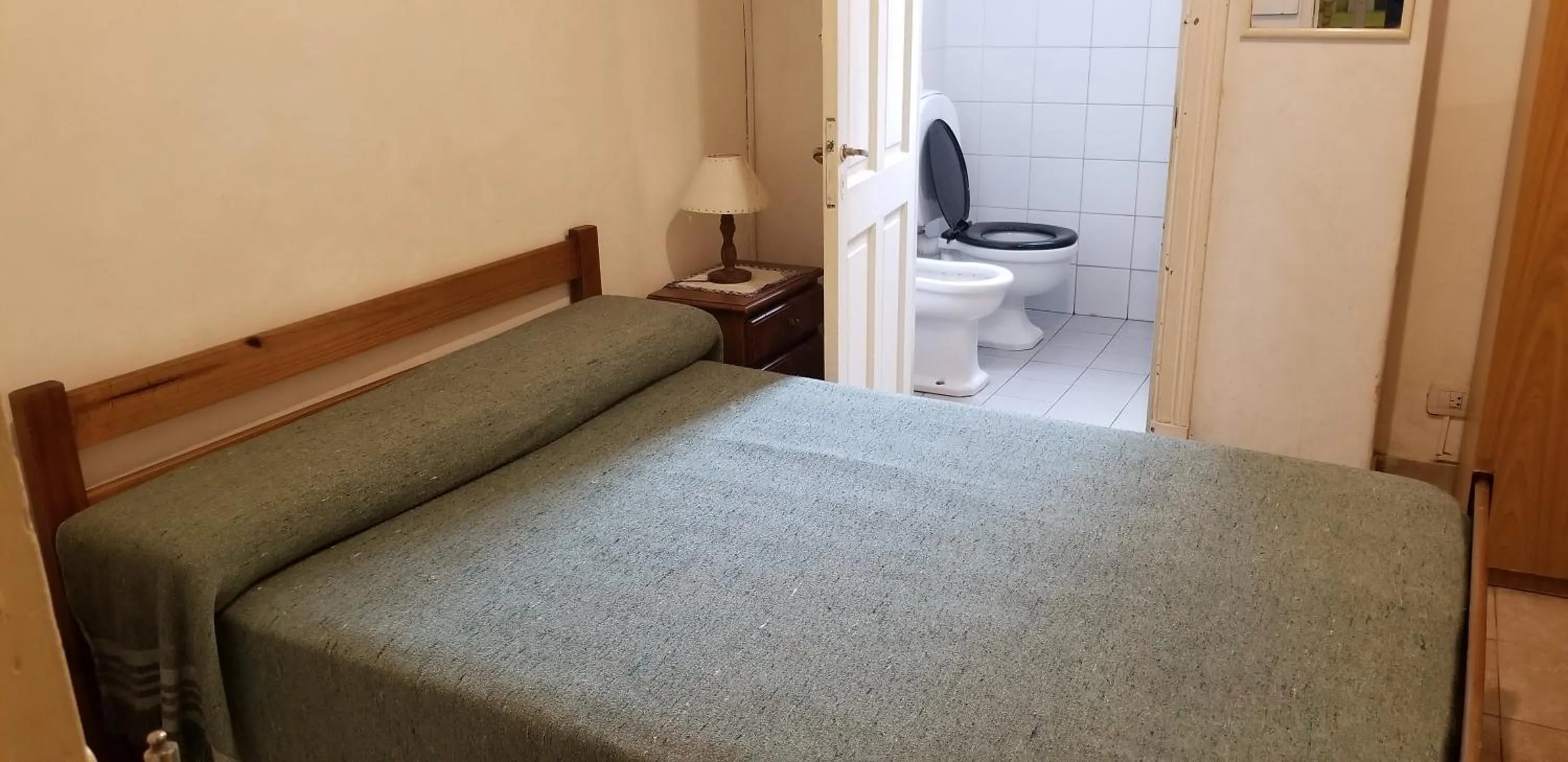 Bed in Sevilla Home Hotel