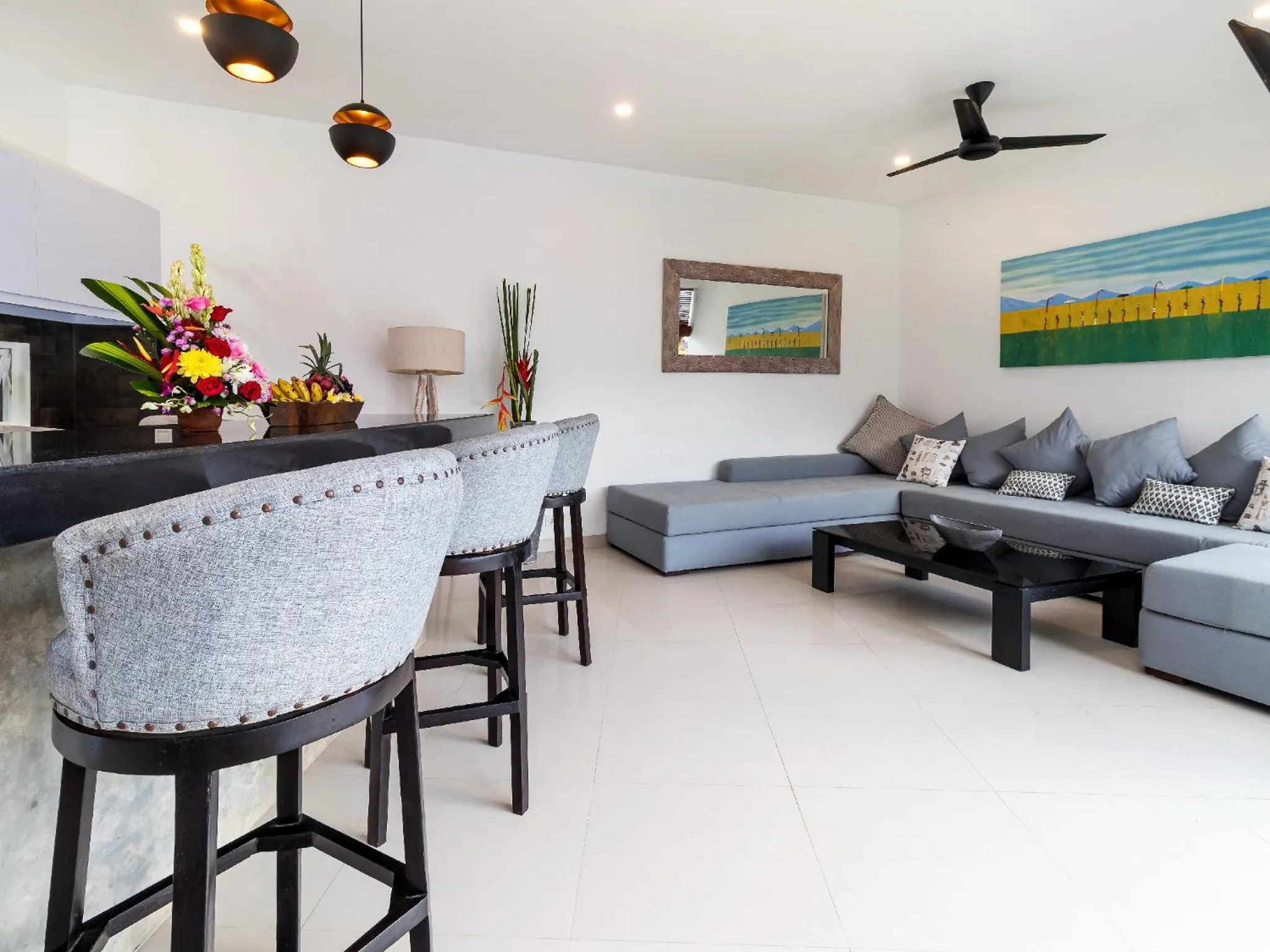 Living room in Villa Hiburan 1 by Villa Finder