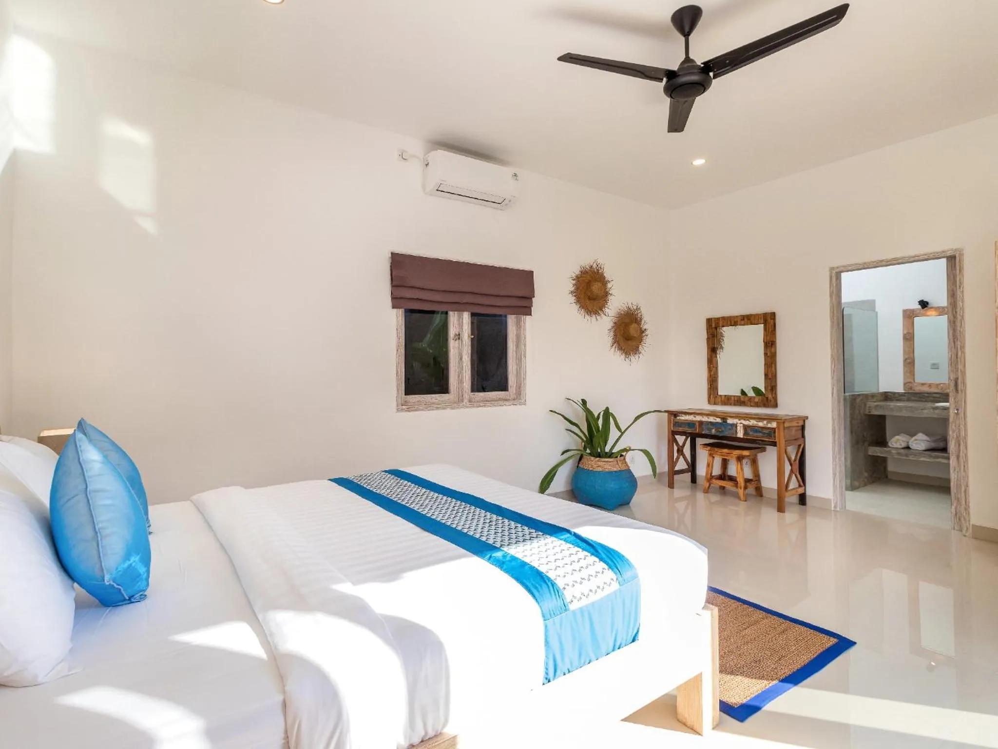 Bed in Villa Hiburan 1 by Villa Finder