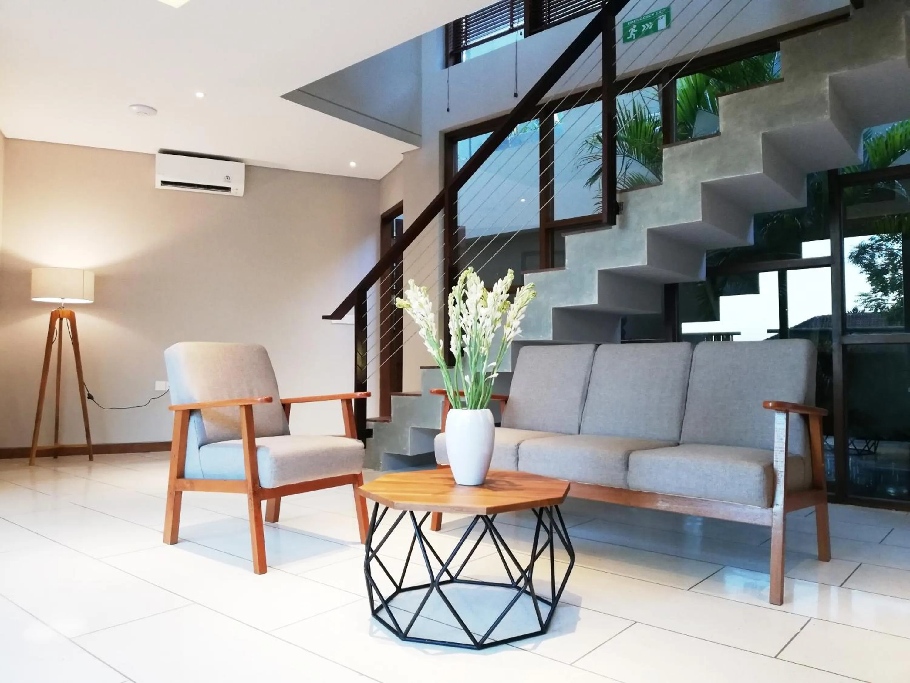 Living room in Kampi Villas Nusa Dua by Nakula