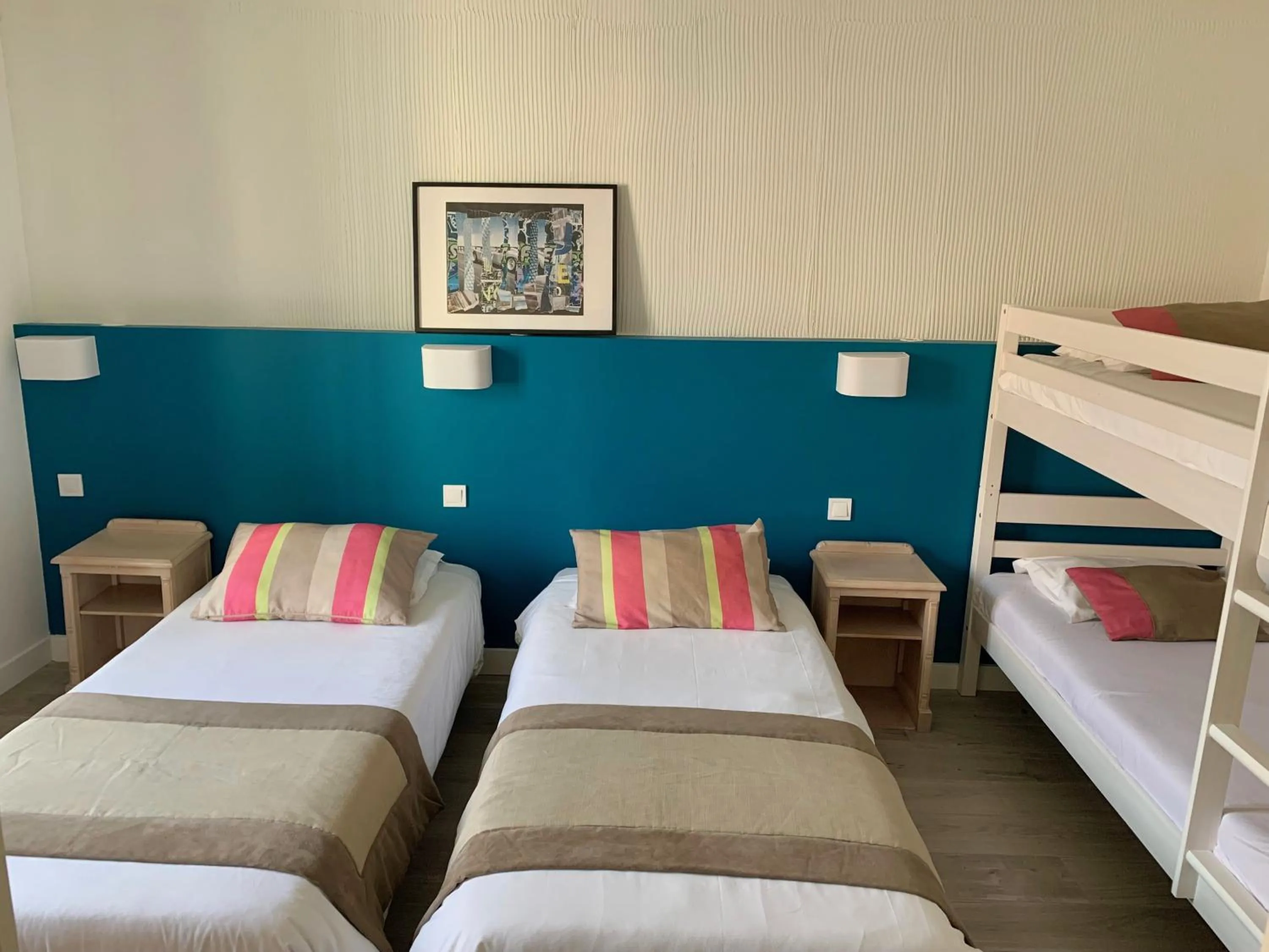 Photo of the whole room in Hôtel de Flore