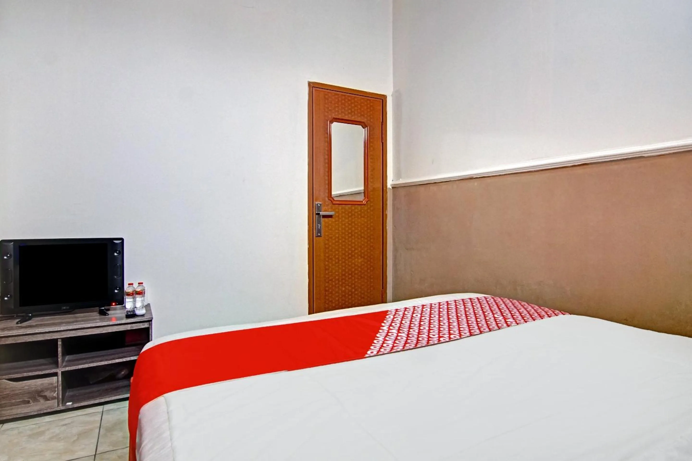 Bedroom, Bed in Hotel O Poris Residence Syariah