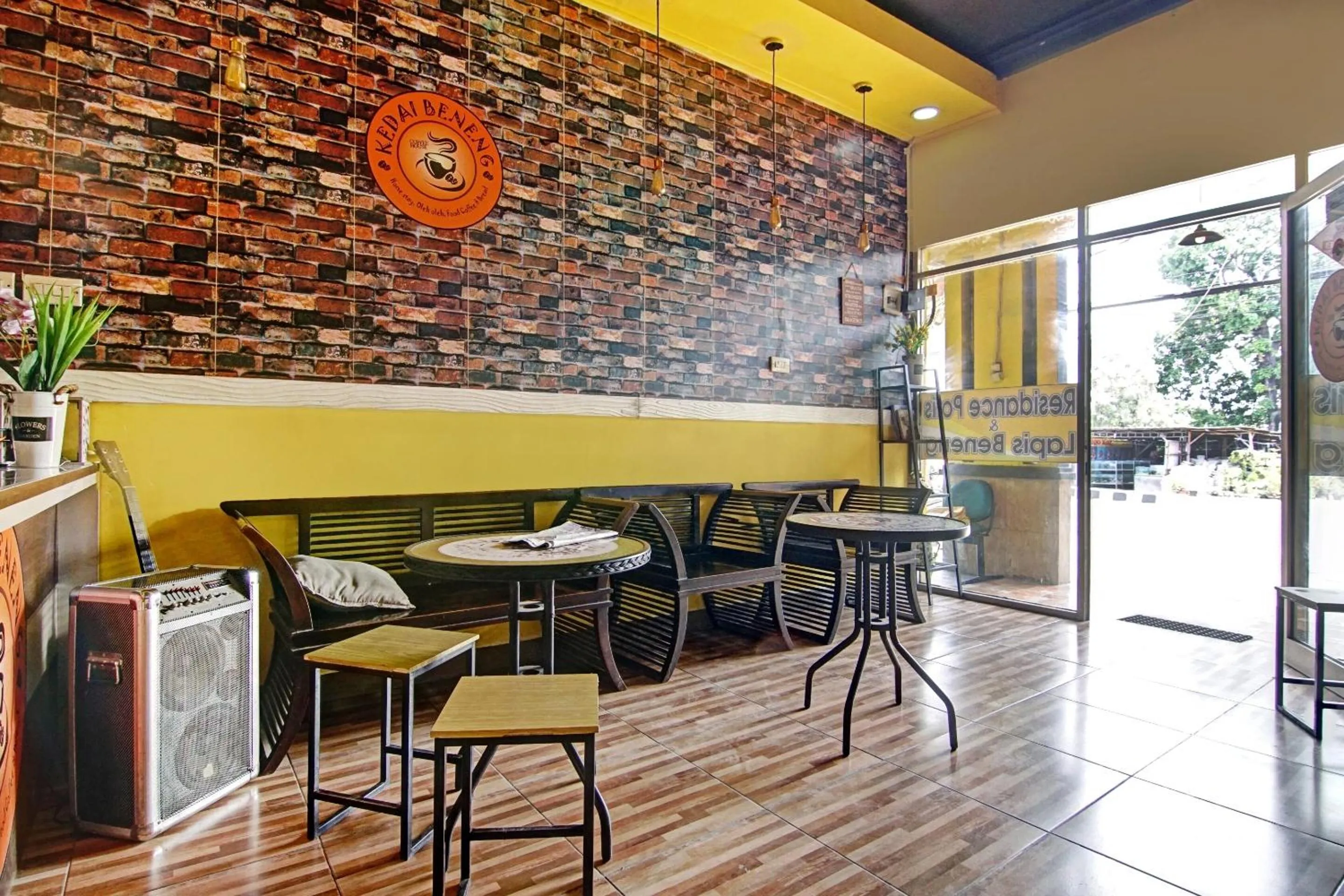 Lobby or reception in Hotel O Poris Residence Syariah