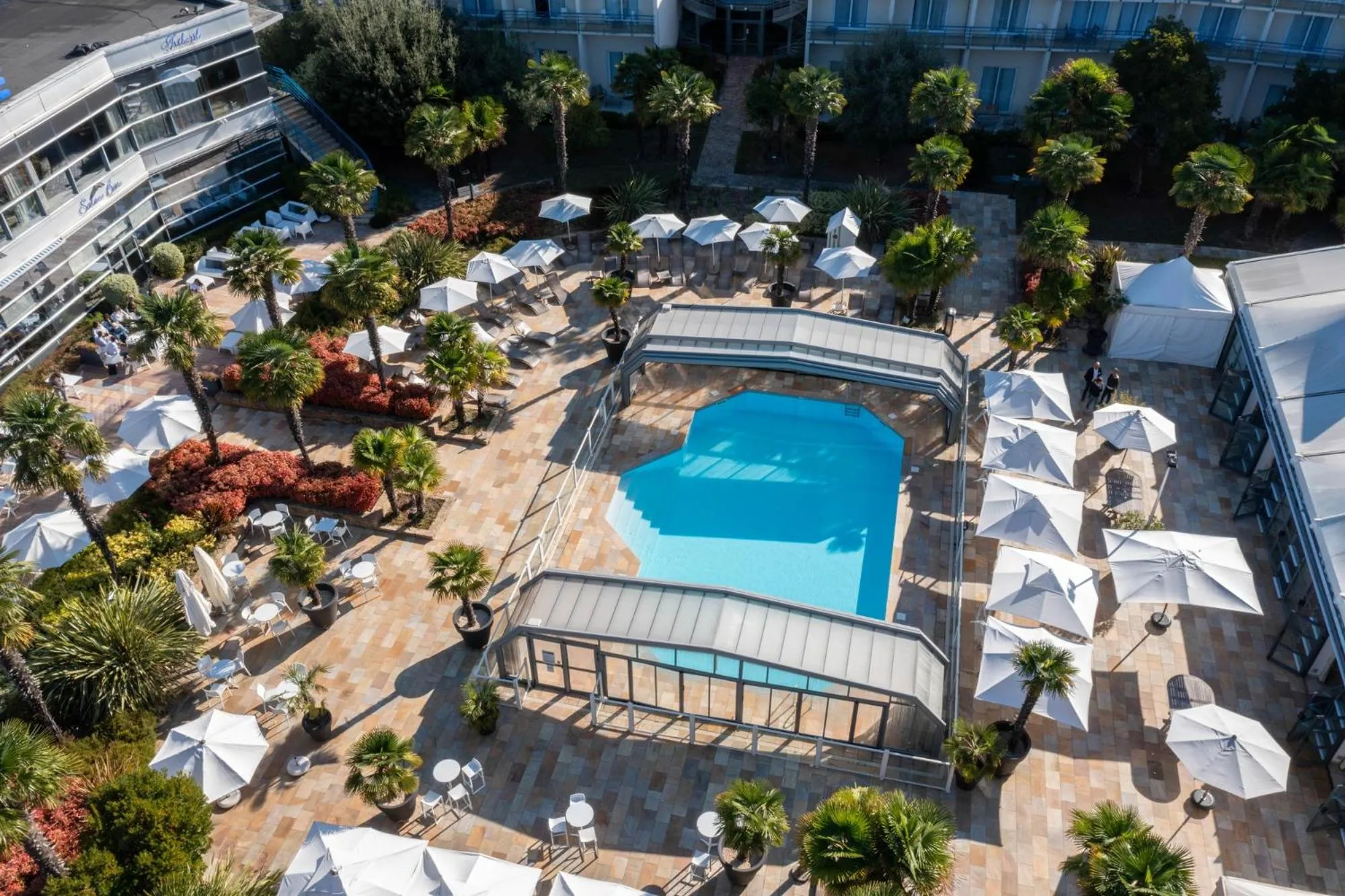 Pool view in Westotel Nantes Atlantique