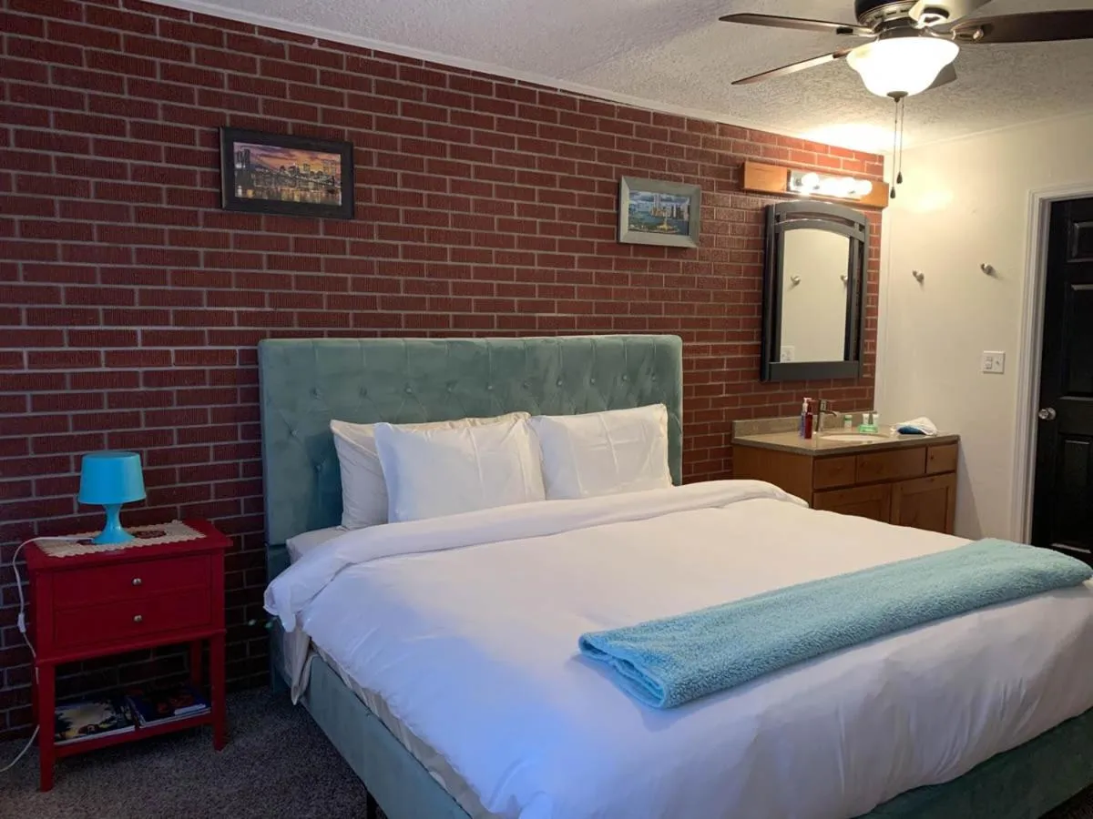 Bed in The Wing at Kingston East