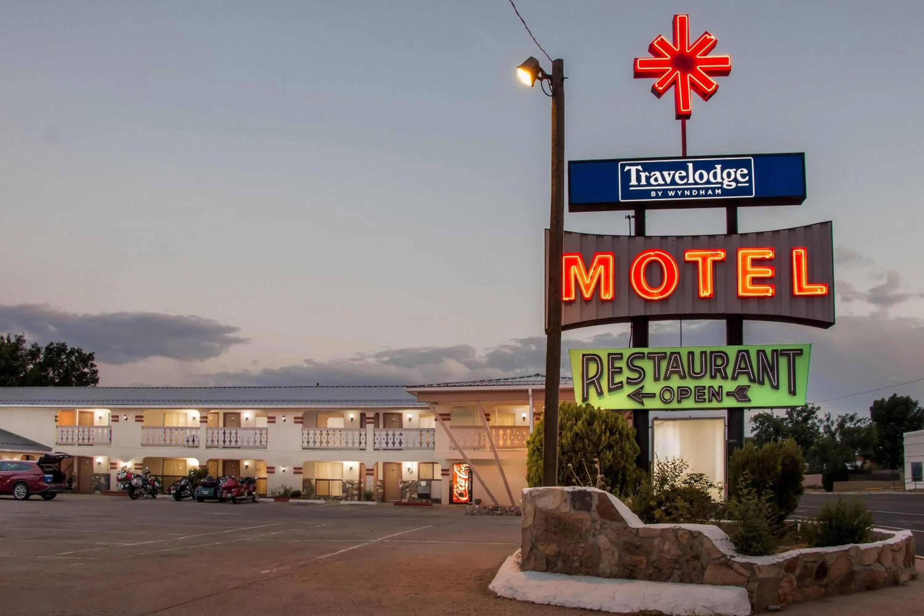 Property building in Travelodge by Wyndham Las Vegas NM