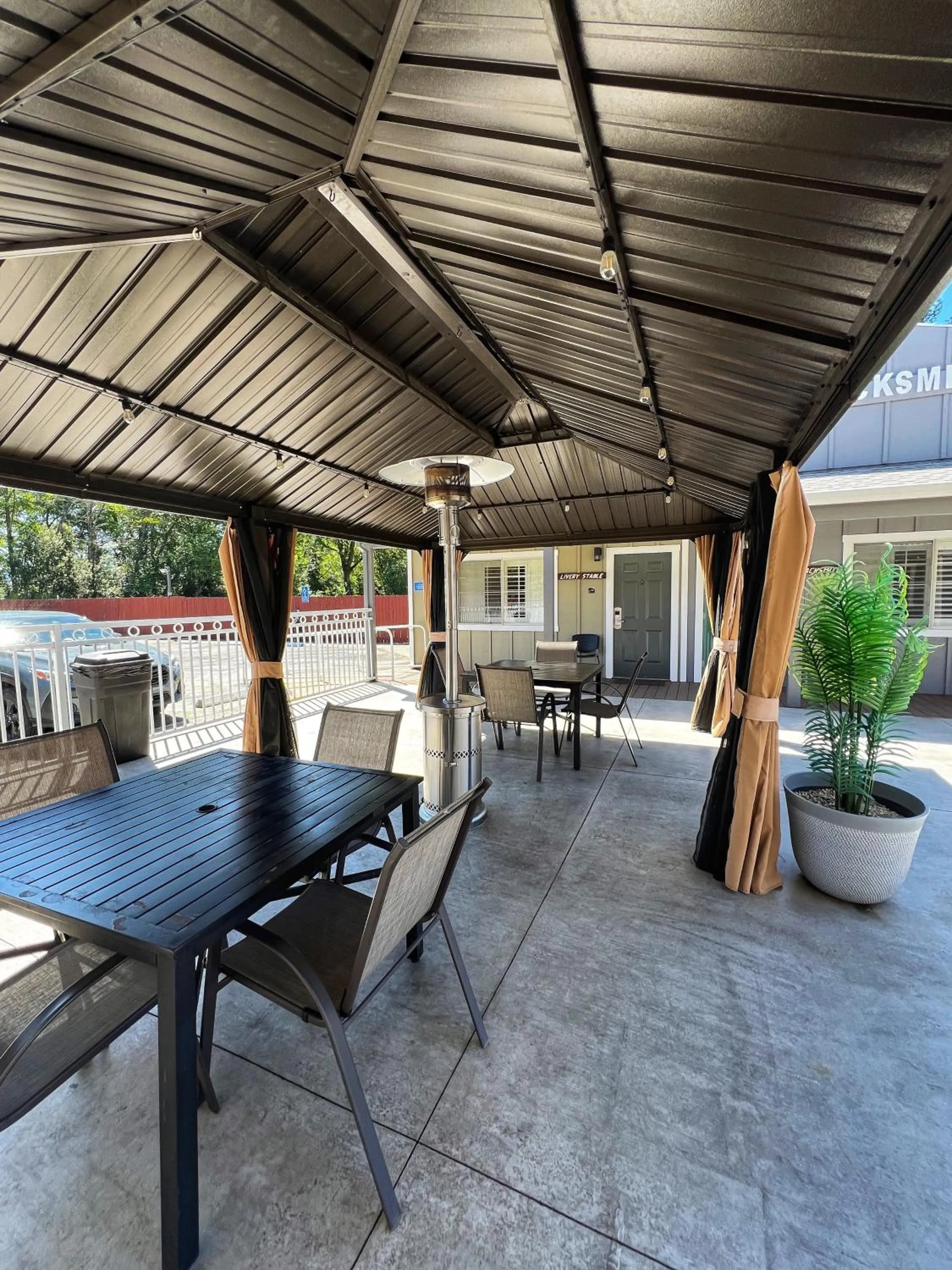 Property building in The Old West Inn