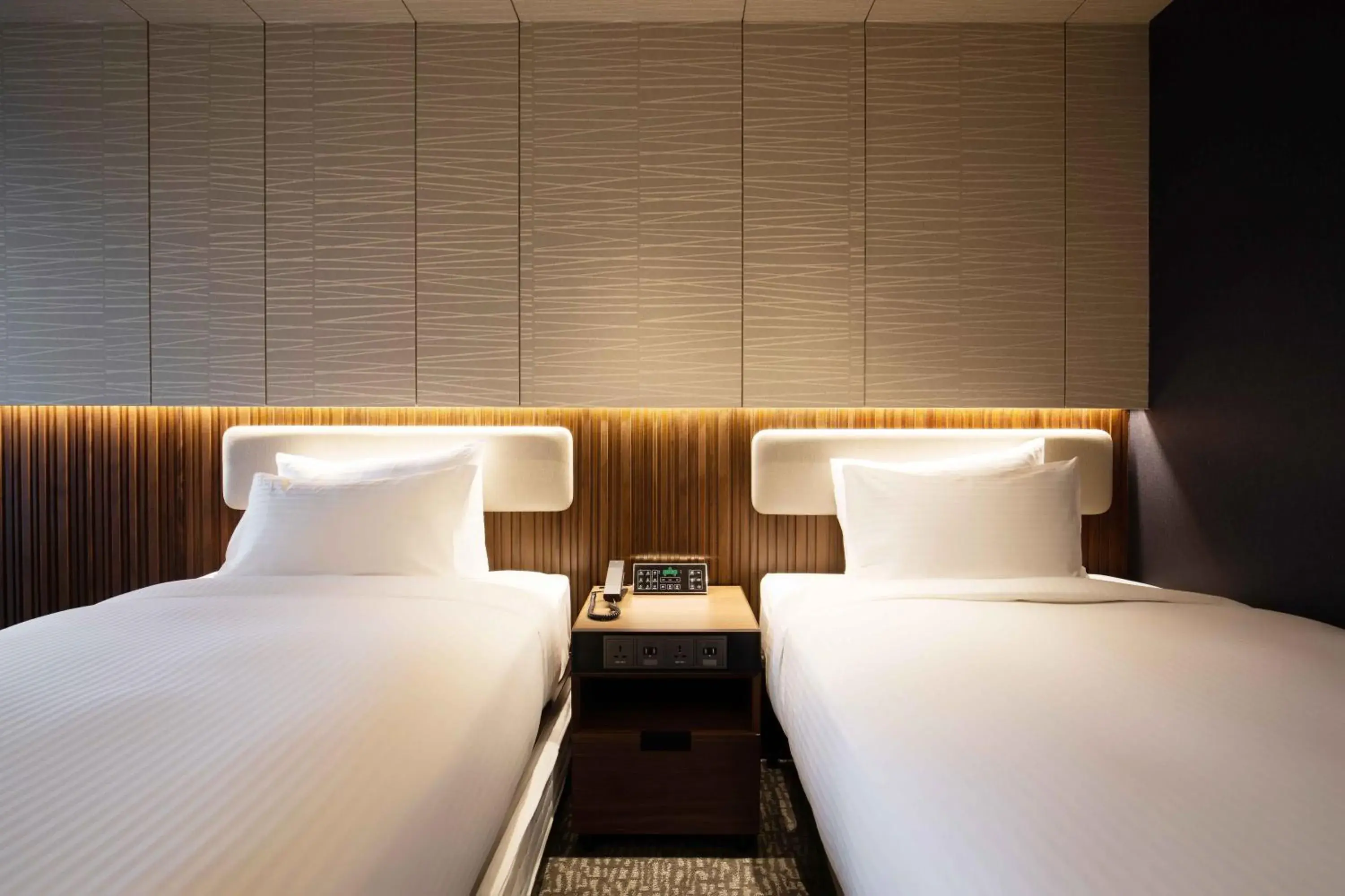 Deluxe Twin Room in Sotetsu Fresa Inn Seoul Myeong-dong Deluxe Twin Room in Sotetsu Fresa Inn Seoul Myeong-dong