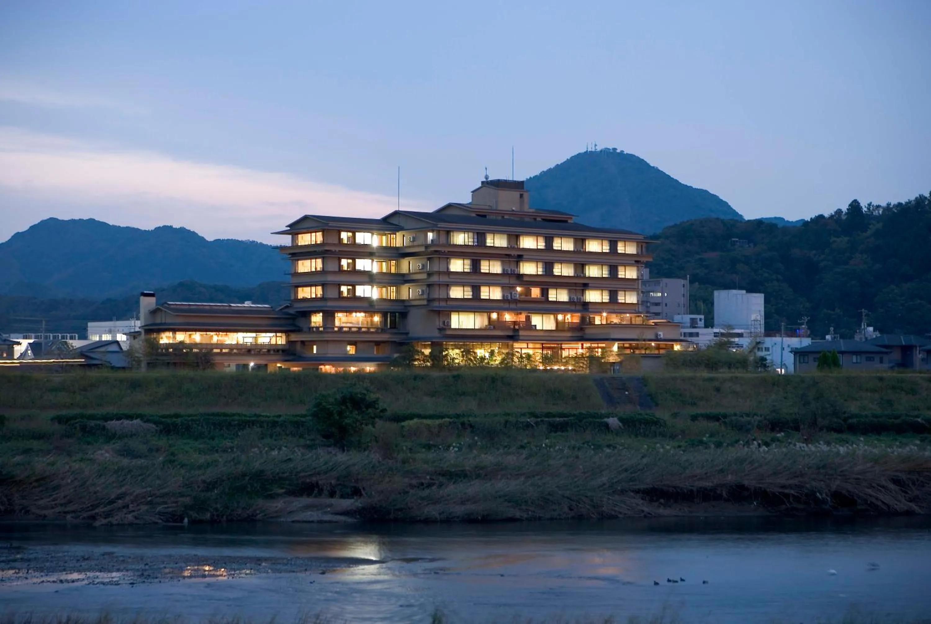 Property building in Fugaku Hanabusa