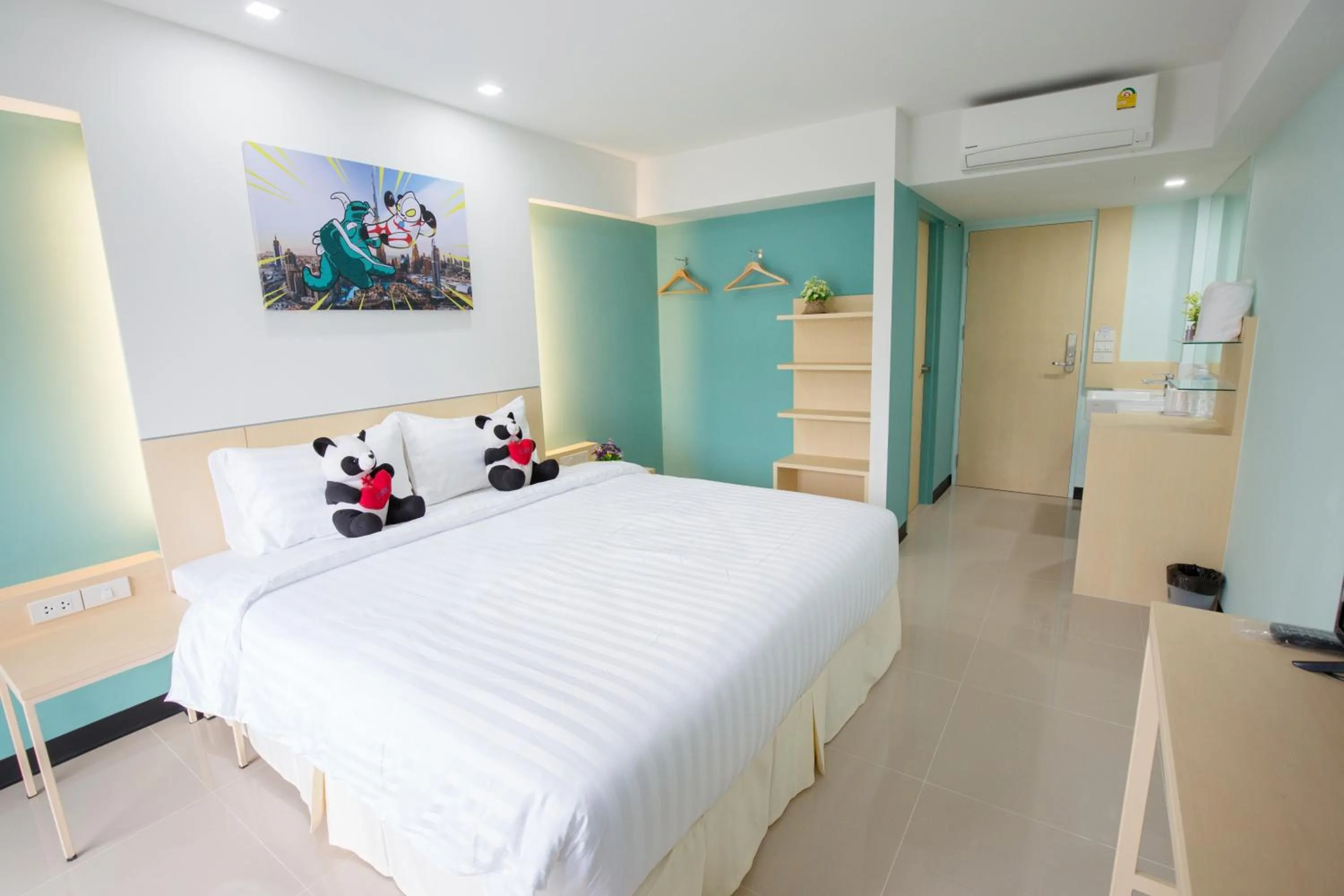 Bed in Lucky panda Hotel