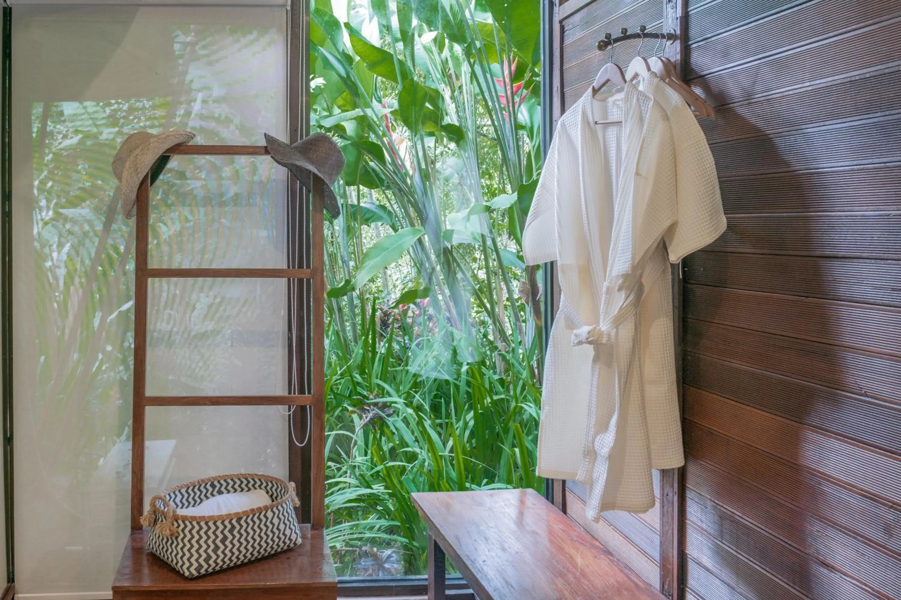 Bathroom in Galalima Glamping by AGATA