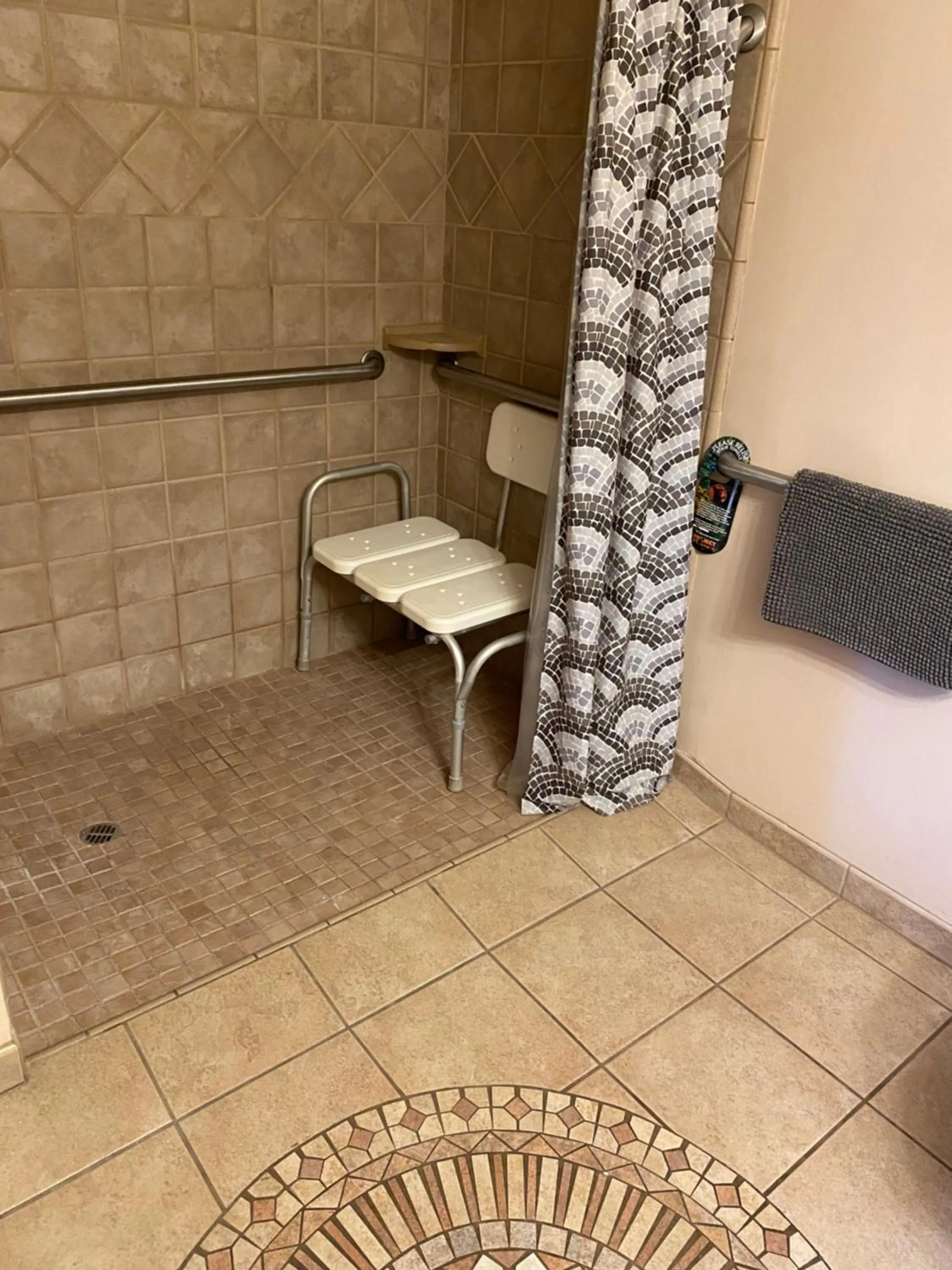 Bathroom in Arnold Meadowmont Lodge