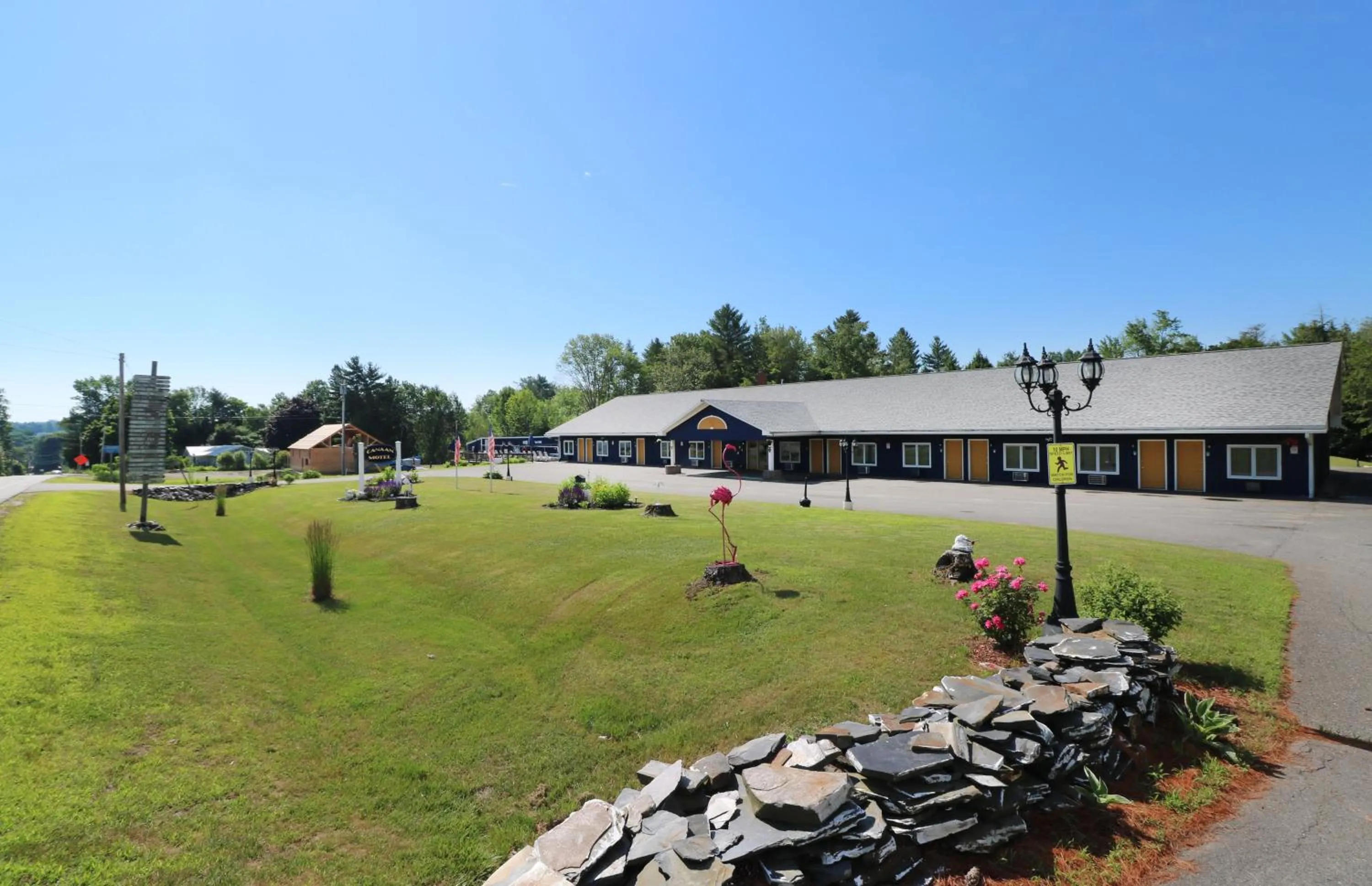 Property building in Canaan Motel
