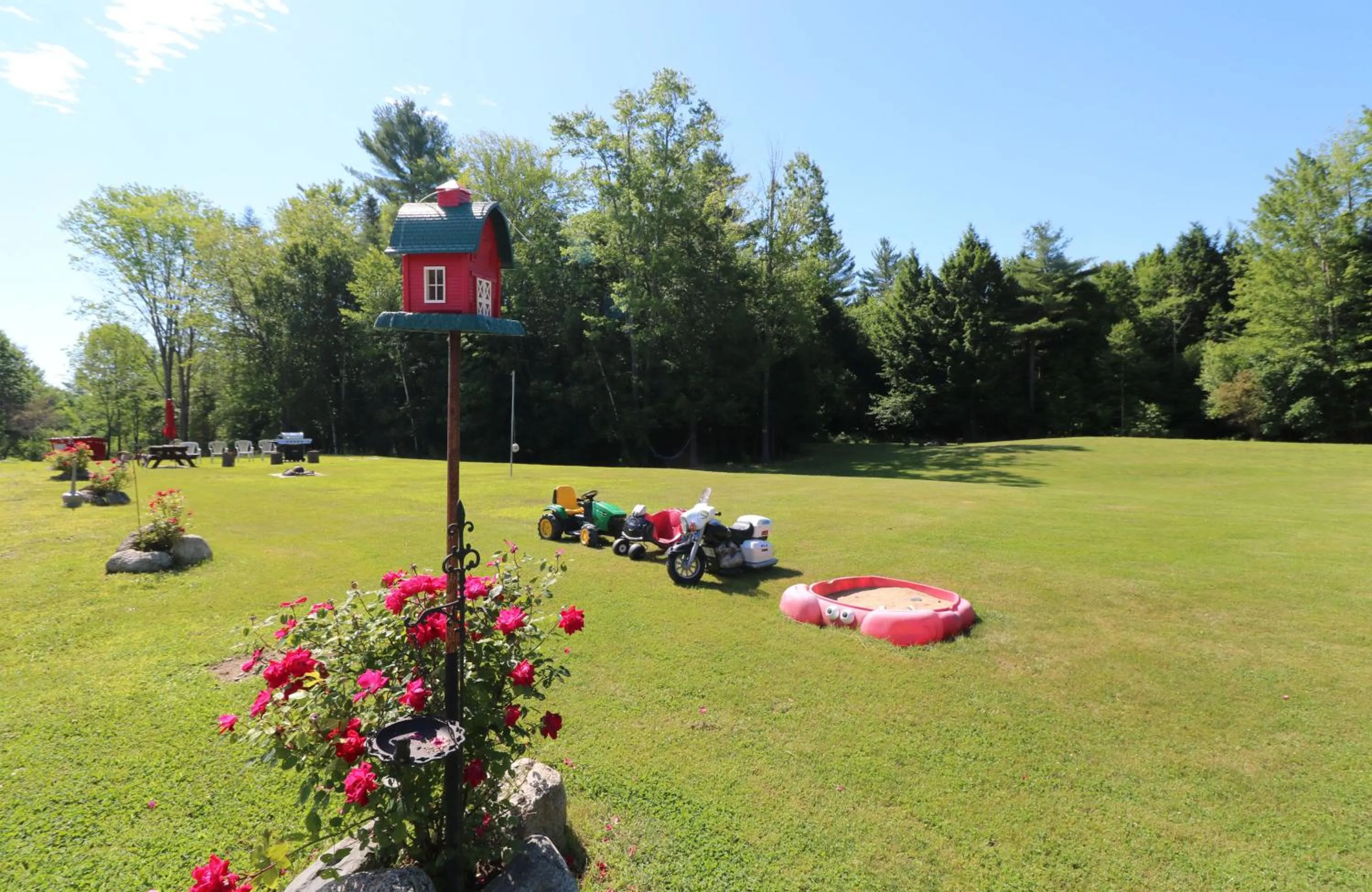 Garden in Canaan Motel