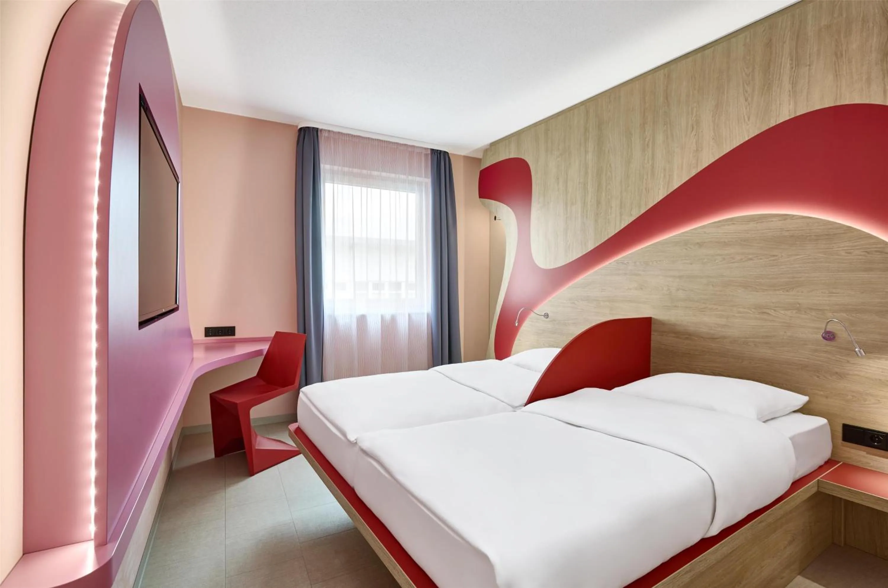 Bedroom, Bed in Prize by Radisson, Munich Airport
