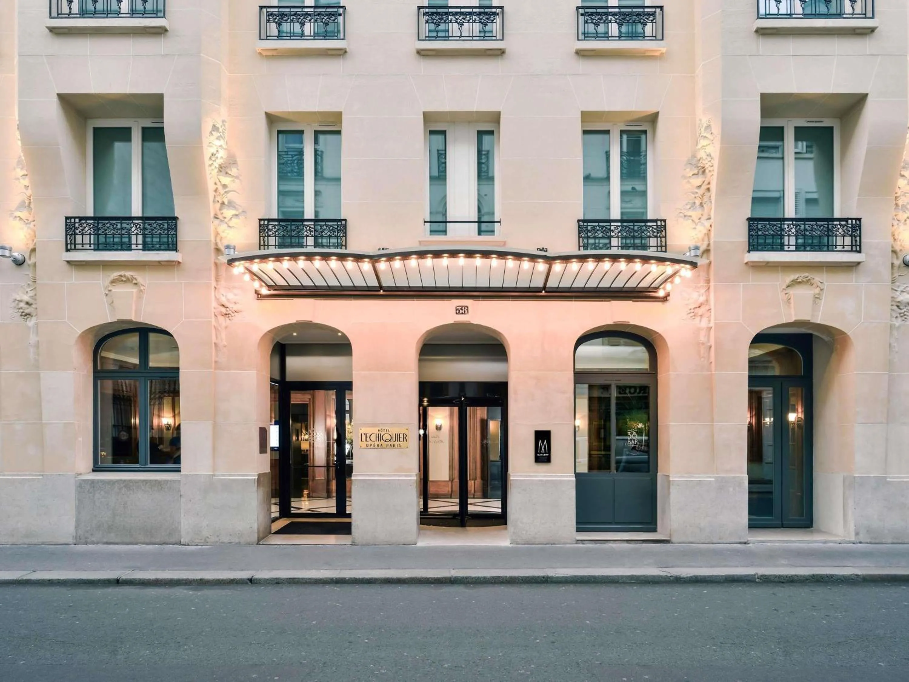Property building in l'Echiquier Opéra Hotel Paris - MGallery Collection