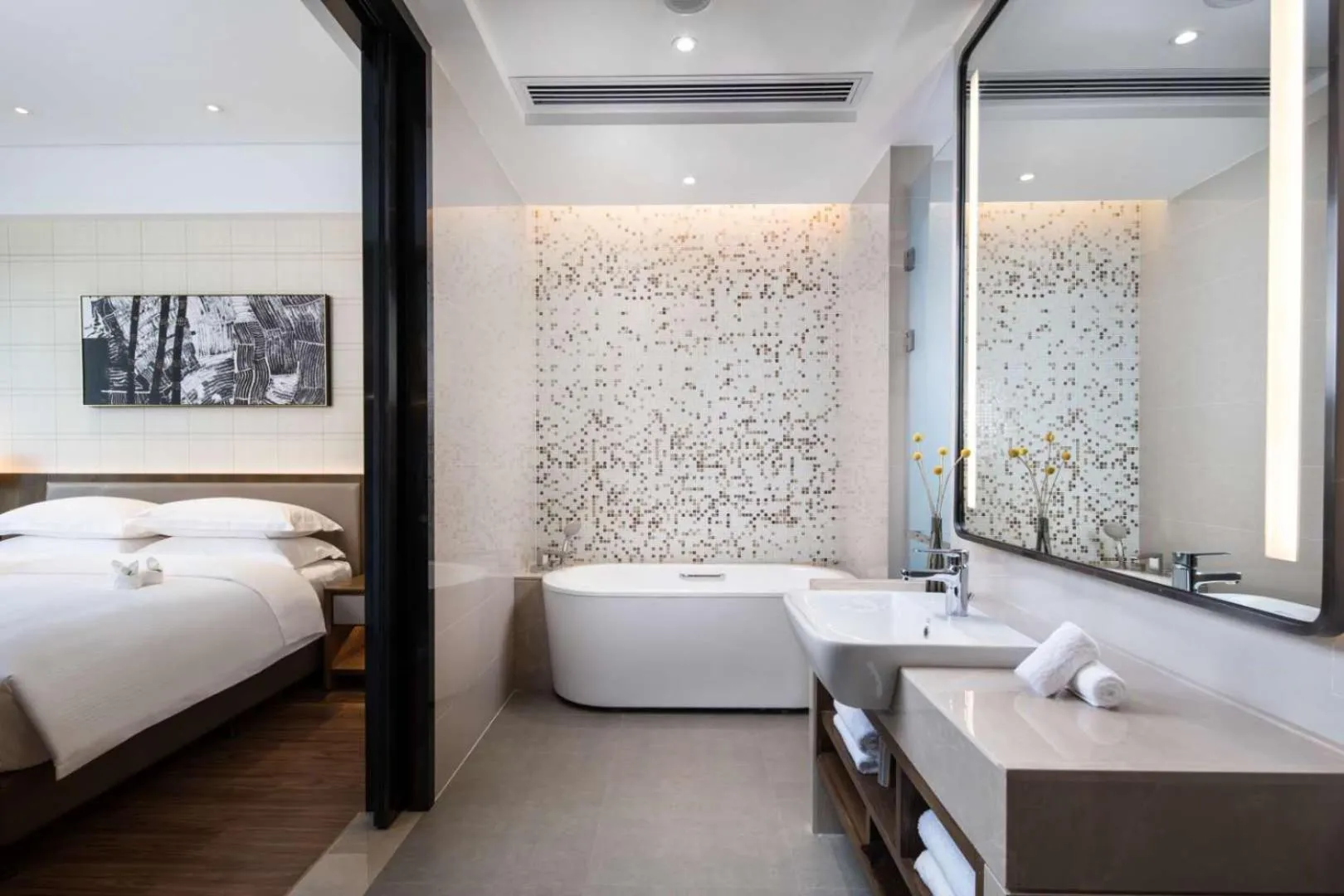 Bed in Ramada by Wyndham Baoji Jintai