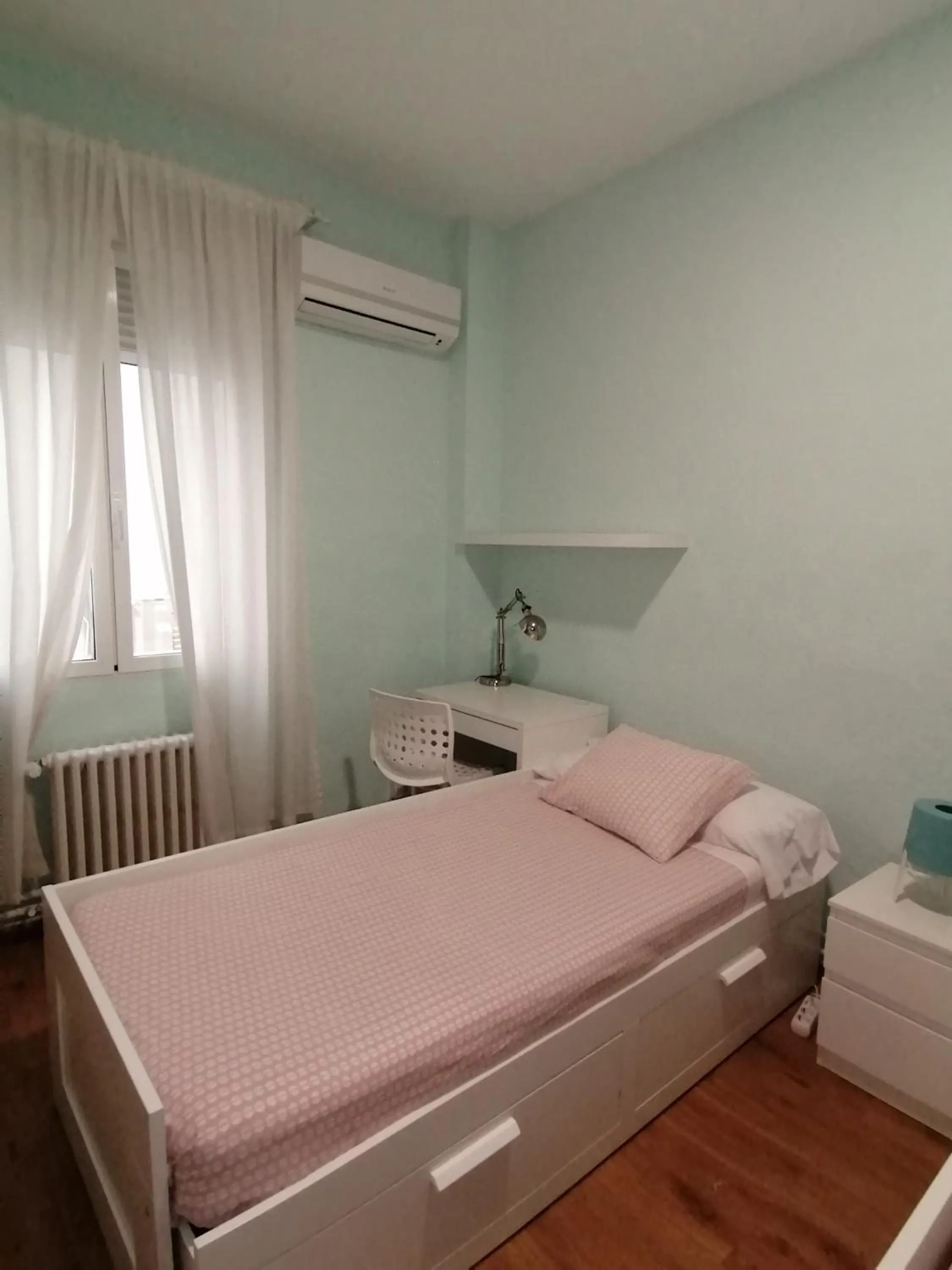 Bedroom in RESIDENCIA ABAY