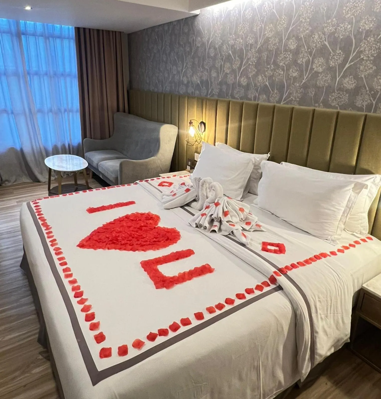 Bedroom, Bed in Barito Mansion