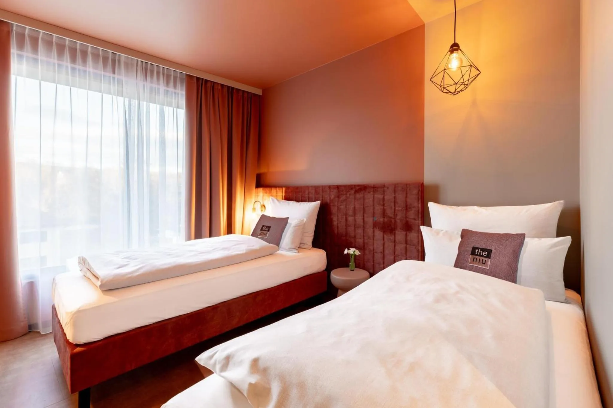 Photo of the whole room, Bed in Holiday Inn - the niu, Flux Passau by IHG